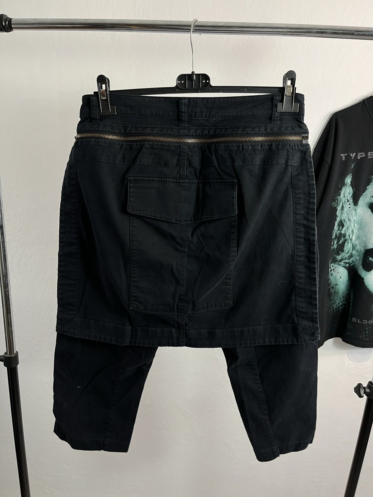 image of Archival Clothing x Helmut Lang Pants Like Rick Owens Drkshdw Cargo Archive in Black (Size 30)