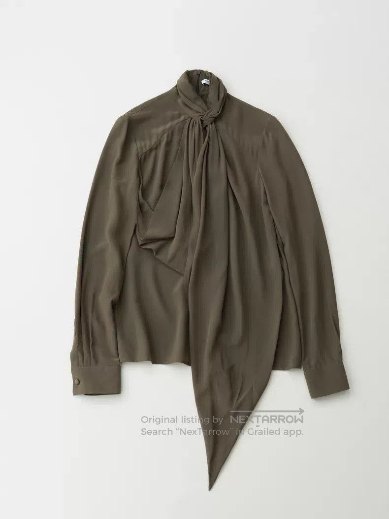 Givenchy Givenchy Sophisticated Olive Green Silk Long Sleeve Shirt Size XS / US 0-2 / IT 36-38 - 1 Thumbnail