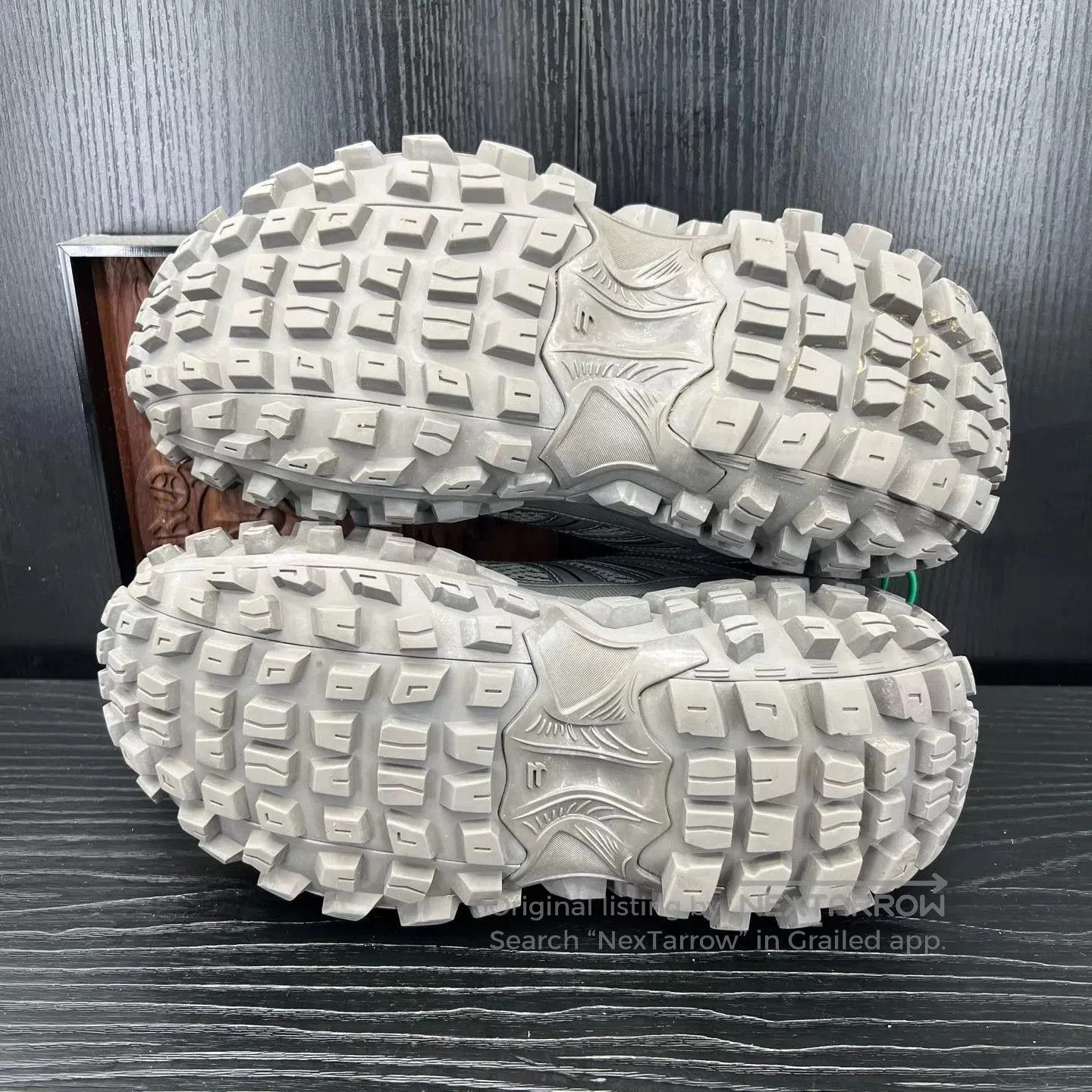 Balenciaga Gray Chunky Sole Low-Top Sneakers. Size US 9 / EU 42 - 7 Thumbnail