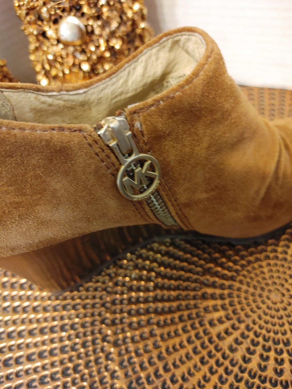 Michael Kors Michael Kors Suede Booties Size 7.5 Size US 7.5 / IT 37.5 - 5 Thumbnail