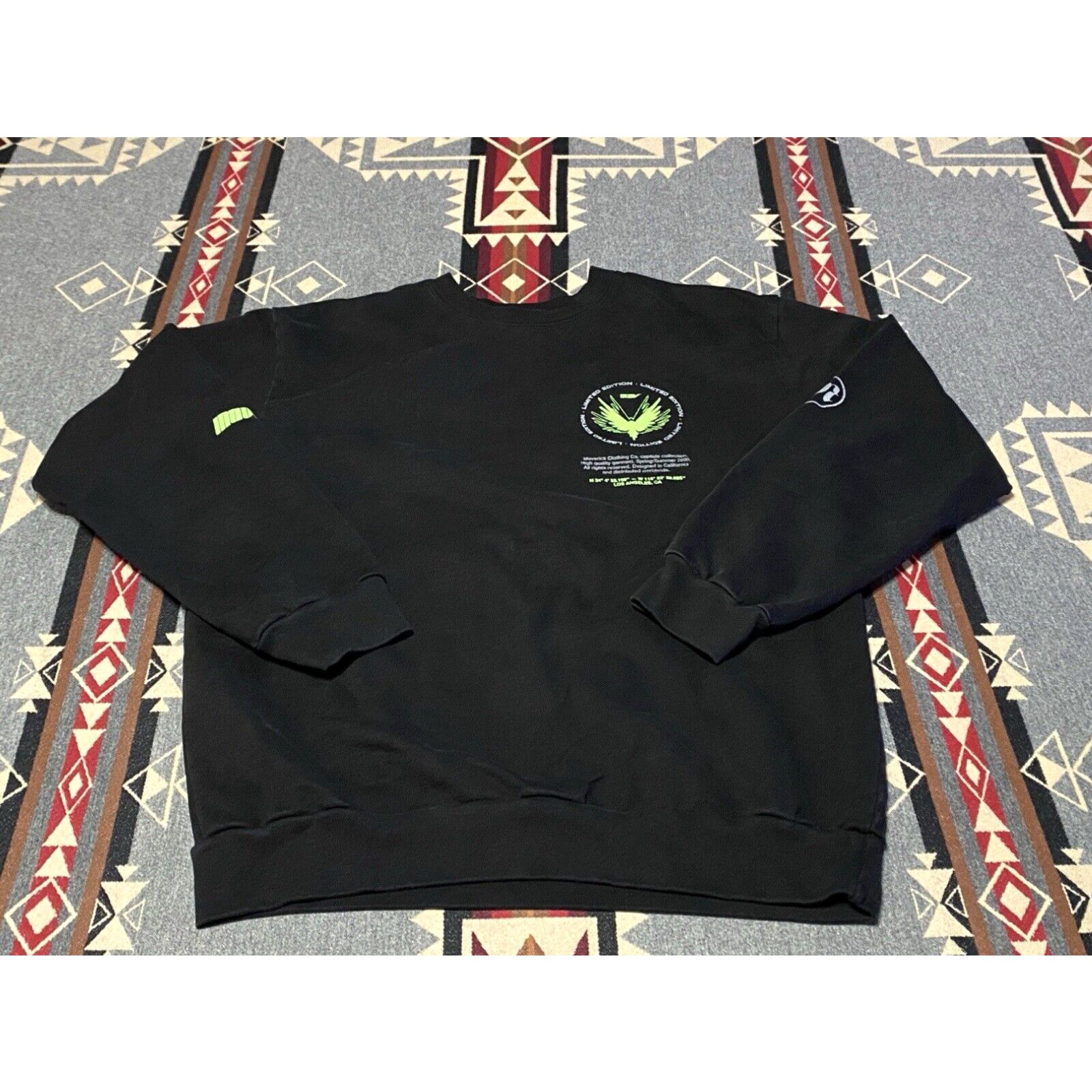 image of Vintage Maverick Clothing Jake Logan Paul Limited Edition Black L Sweatshirt 2020 T74 in White (Siz