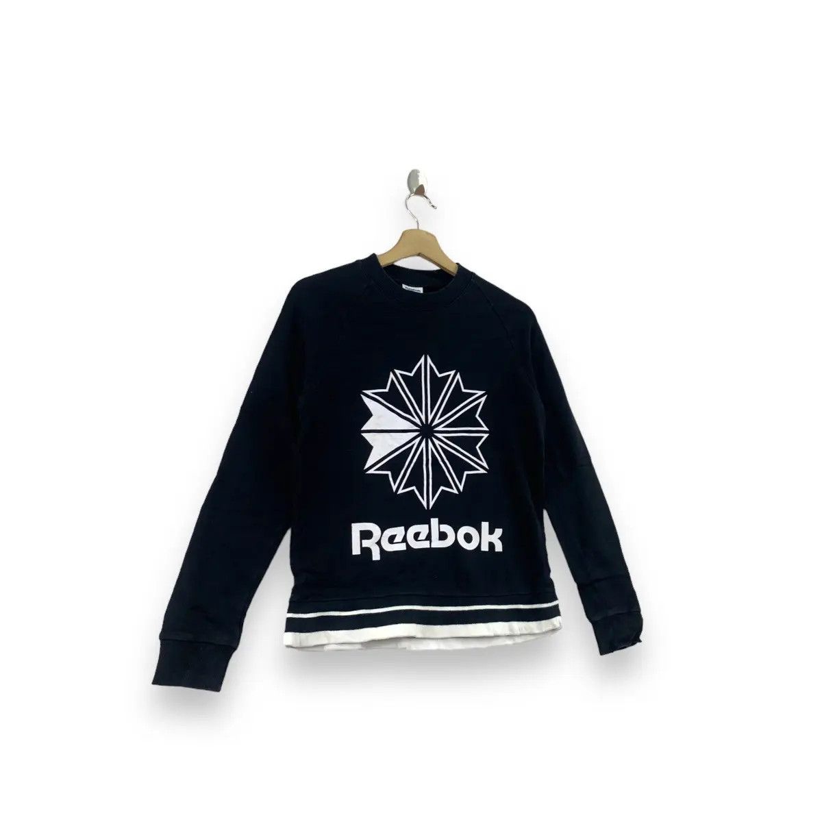 Reebok REEBOK CLASSIC Collection Center Logo Crewneck Sweatshirt Size L / US 10 / IT 46 - 4 Thumbnail