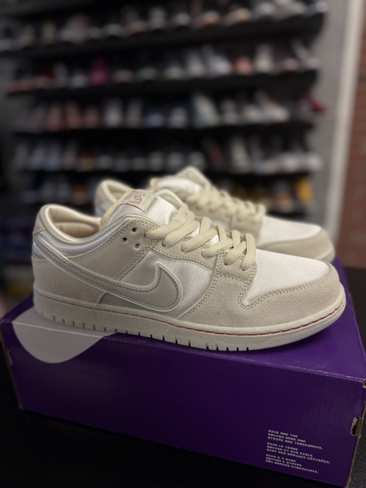 【希少2足セット】Nike dunk SB Light Cream 希少2足セット】Nike dunk SB Light Cream - メルカリ