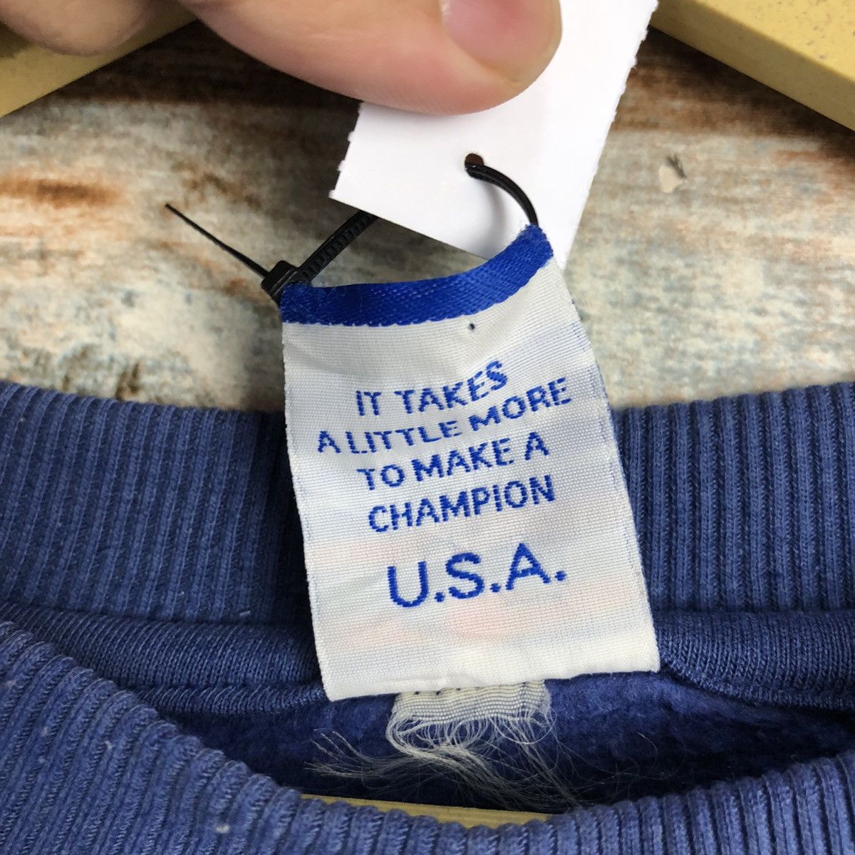 Champion Champion vintage Blue Sweatshirt #A2306 Size US S / EU 44-46 / 1 - 10 Thumbnail