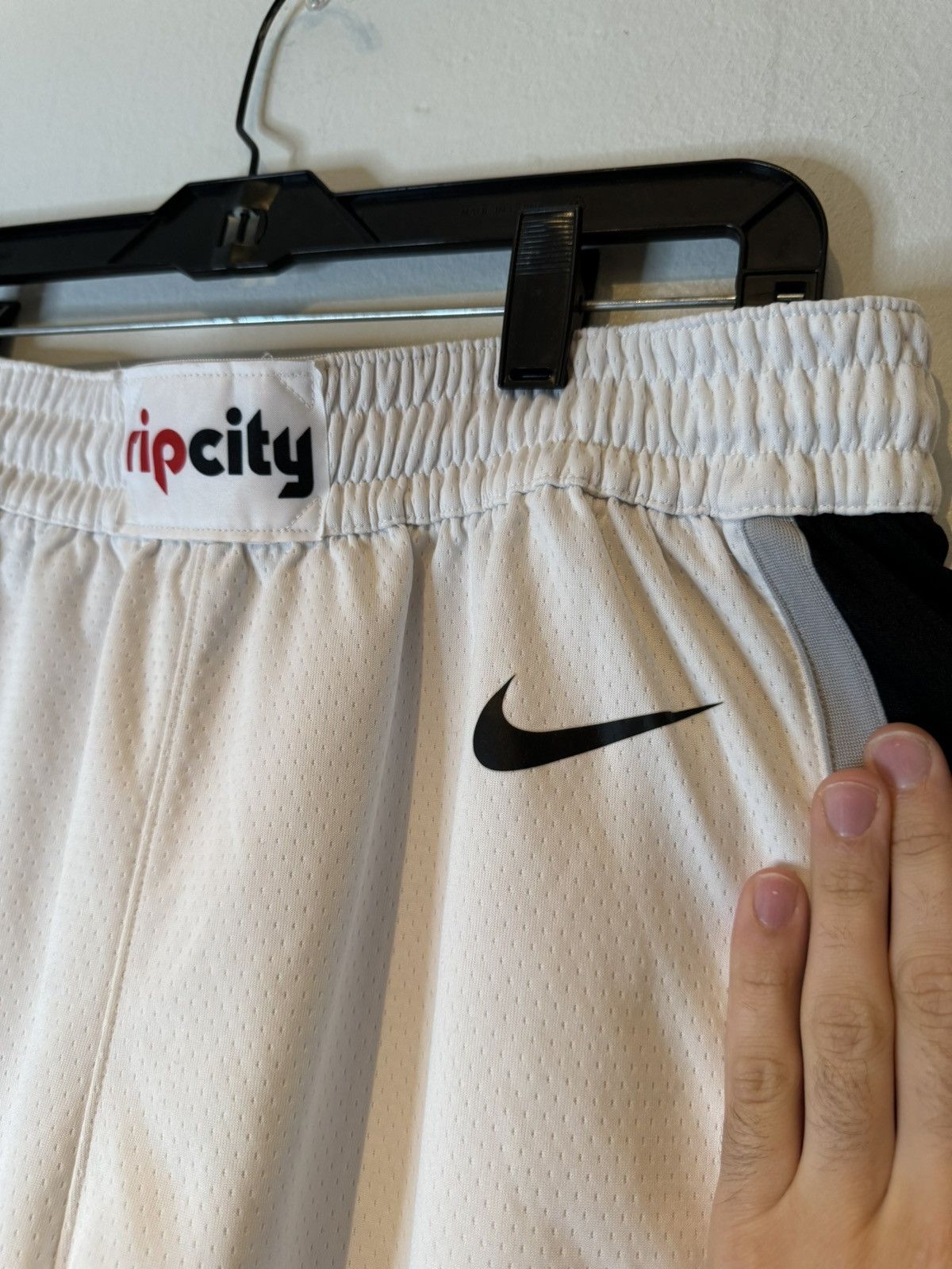 Nike Nike Men’s Portland Trail Blazers “Rip City” Shorts Sz L 38 Size US 39 - 2 Thumbnail