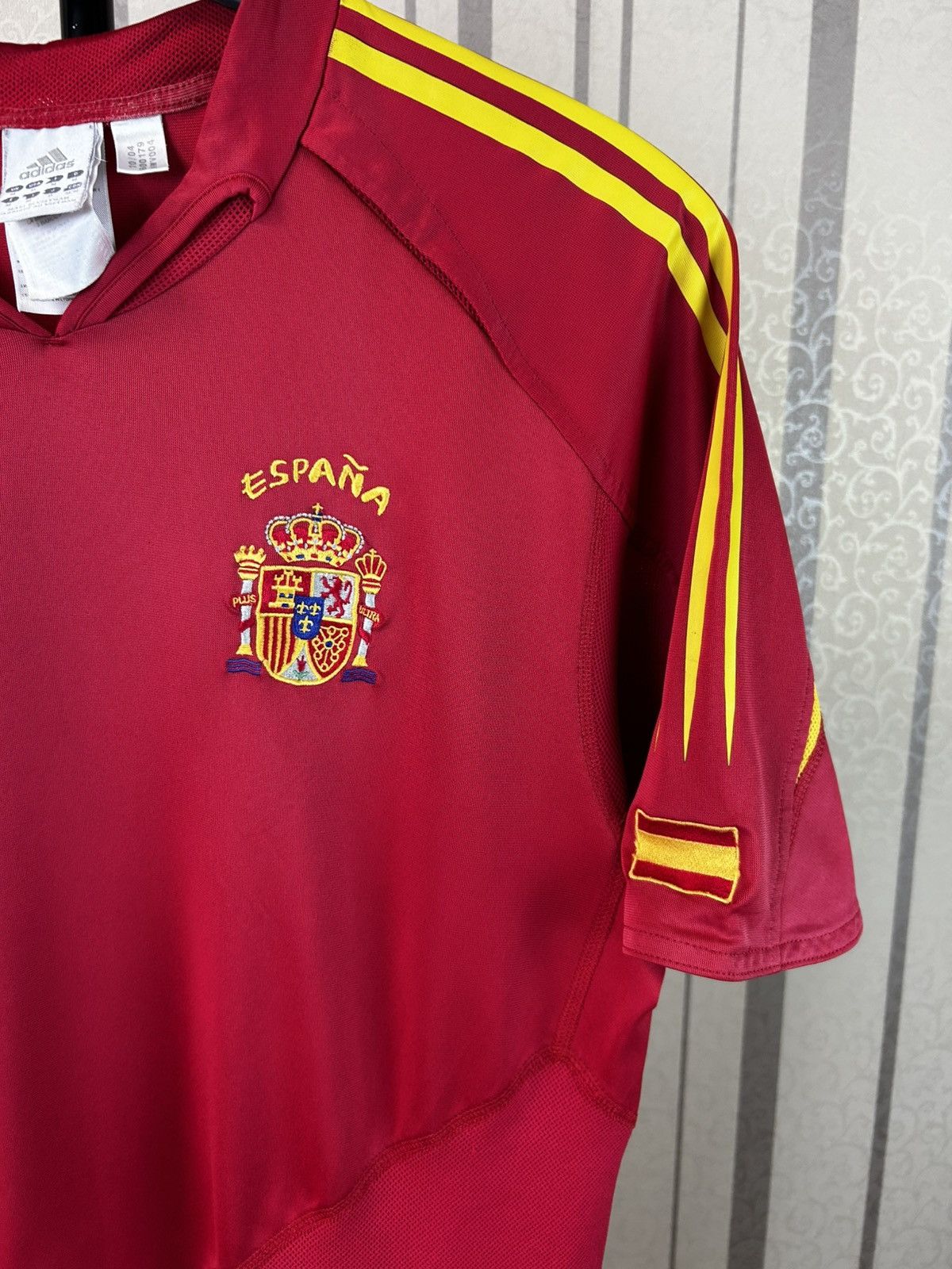 Adidas Adidas Vintage Spain 2004/2006 Home Jersey Size US M / EU 48-50 / 2 - 5 Thumbnail