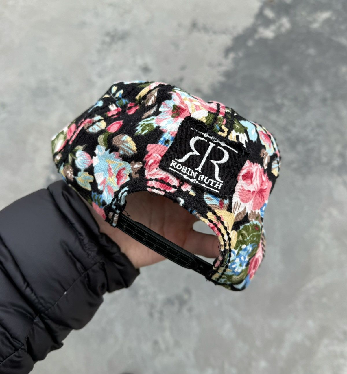 Robin Ruth Rare Full Print Flora Switzerland Y2K Robin Ruth Hat Cap Sk8 Size ONE SIZE - 4 Thumbnail