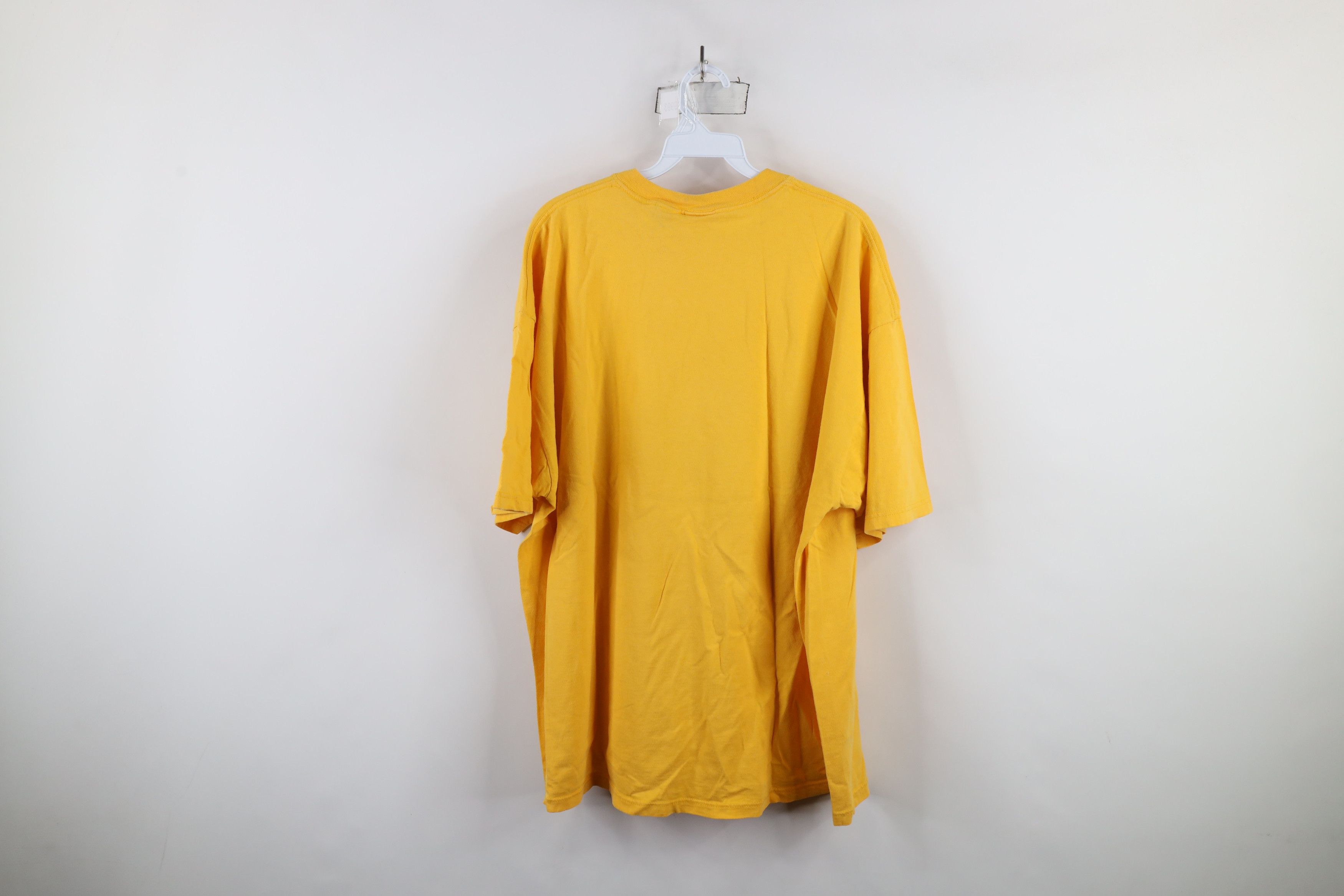 Vintage Vintage 90s Leinenkugels Honey Weiss Bier Beer T-Shirt USA Size US XXL / EU 58 / 5 - 10 Thumbnail