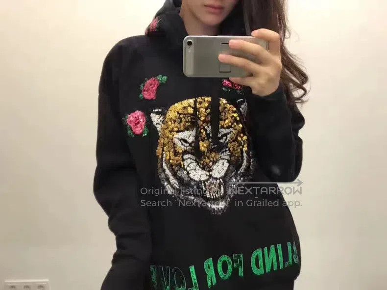 Gucci Gucci Flashing Tiger Head Sweatshirt Size XXS / US 00 / IT 34 - 8 Thumbnail