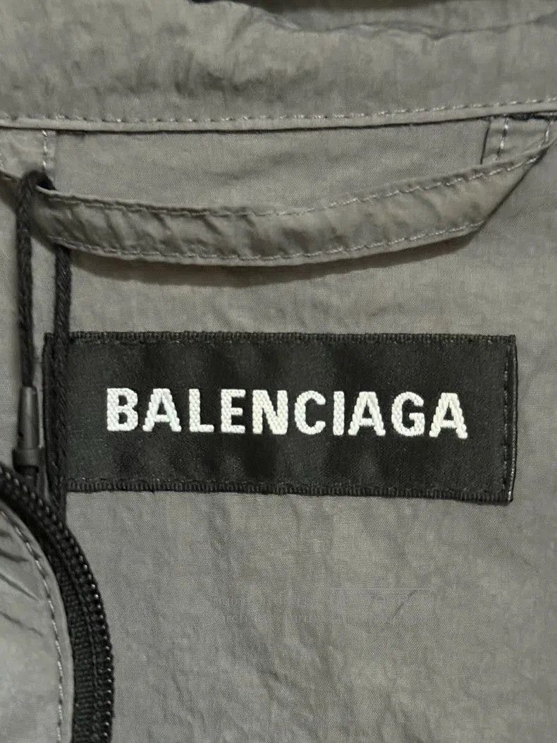 Balenciaga Balenciaga Gray Colorblock Windbreaker Jacket. Size US M / EU 48-50 / 2 - 3 Thumbnail