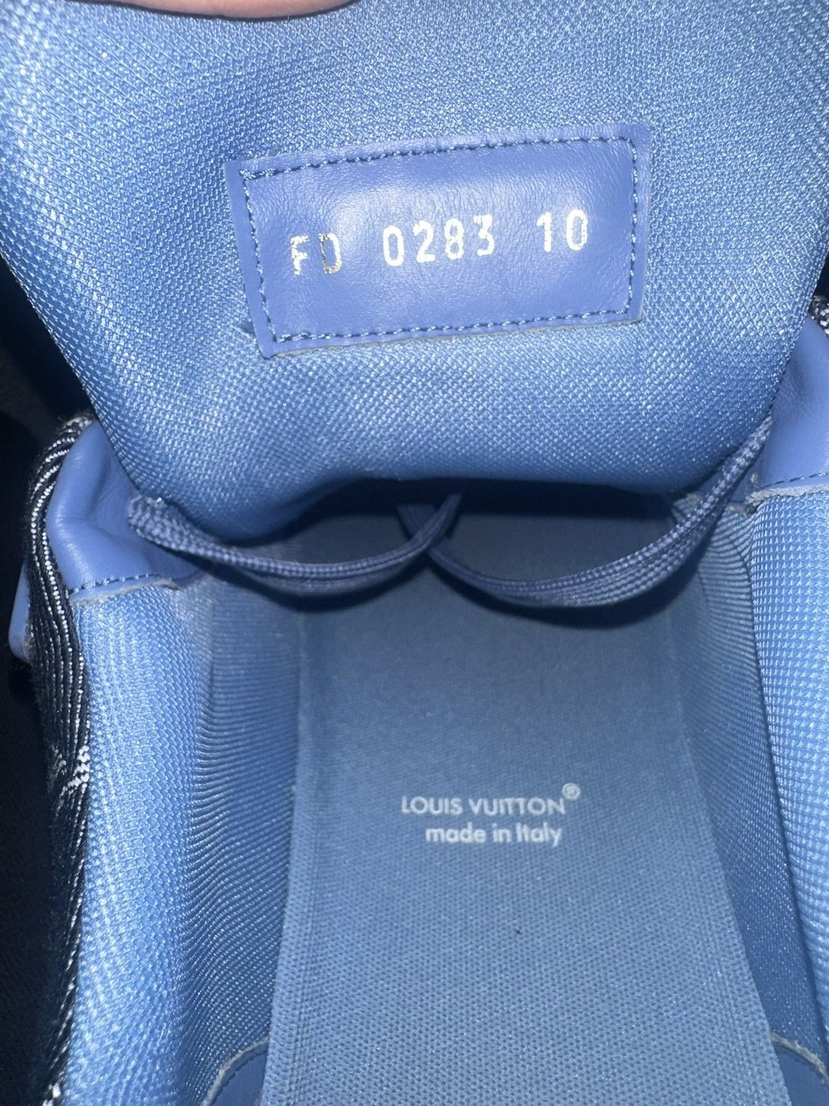 Louis Vuitton Louis Vuitton trainer ‘blue’ Size US 11 / EU 44 - 3 Thumbnail