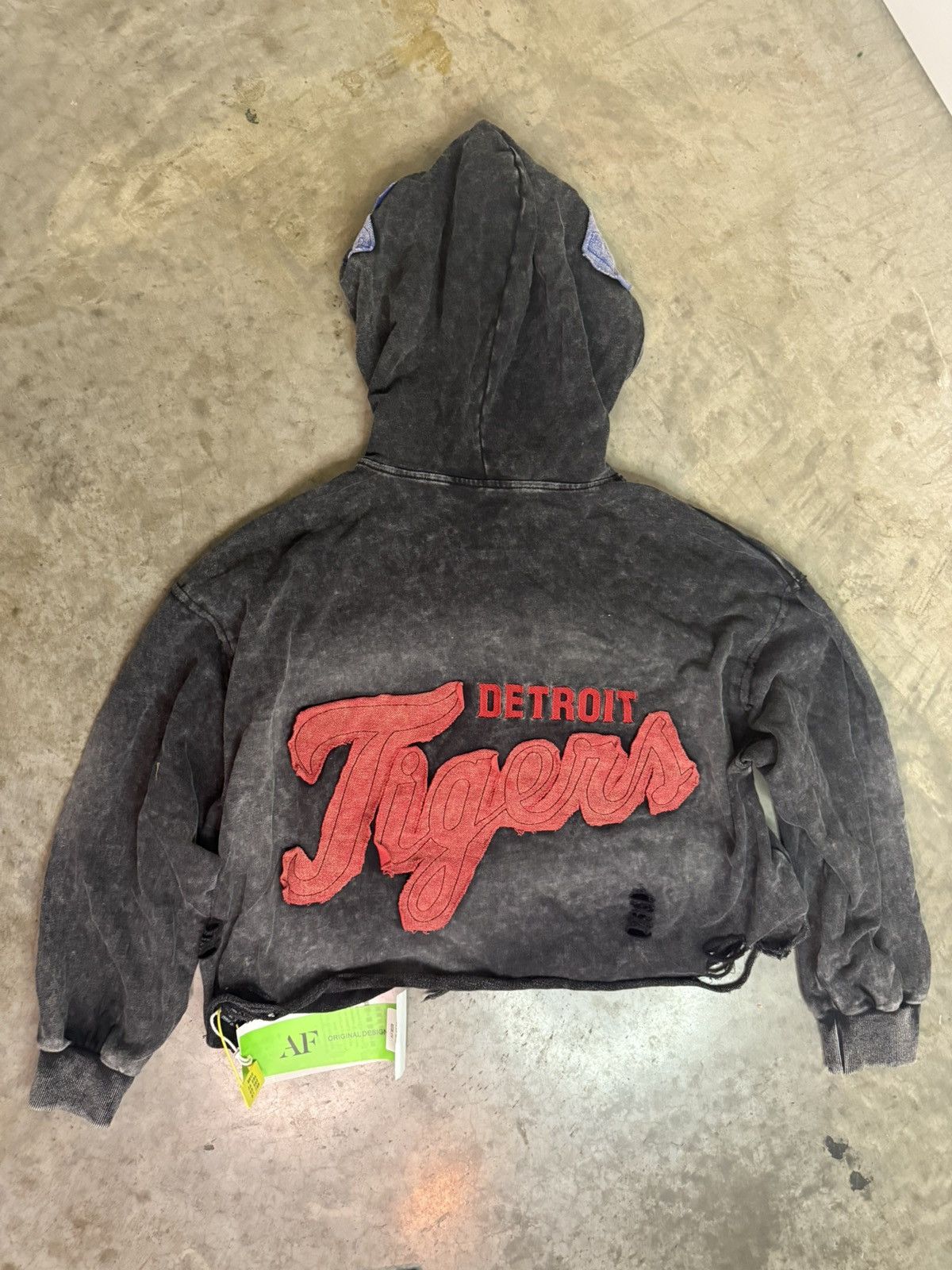 Vintage Detroit Tigers Crop Hoodie Size ONE SIZE - 2 Thumbnail