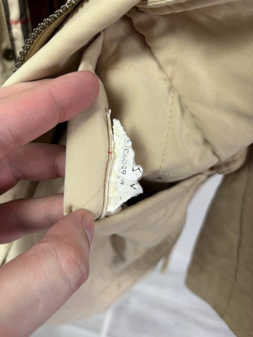 Burberry Burberry london quilted light jacket Size US M / EU 48-50 / 2 - 7 Thumbnail