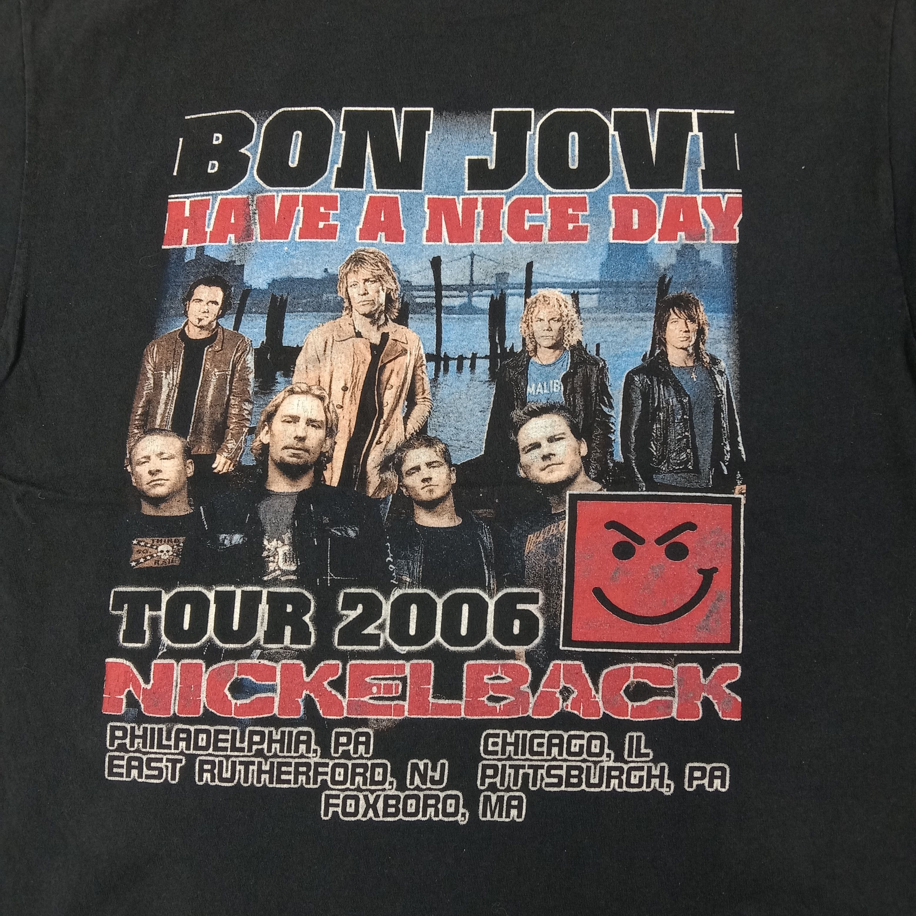 Band Tees Bon Jovi Nickelback Rock Band Tour 2006 Tshirt C259N71 Size US L / EU 52-54 / 3 - 2 Thumbnail