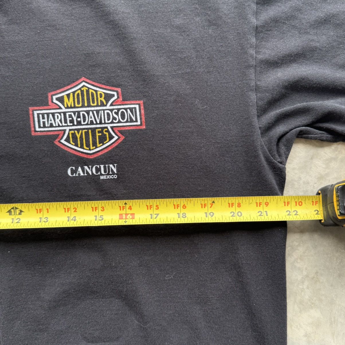 Vintage Vintage 90s Harley Davidson cancun t-shirt size XL Size US XL / EU 56 / 4 - 5 Thumbnail