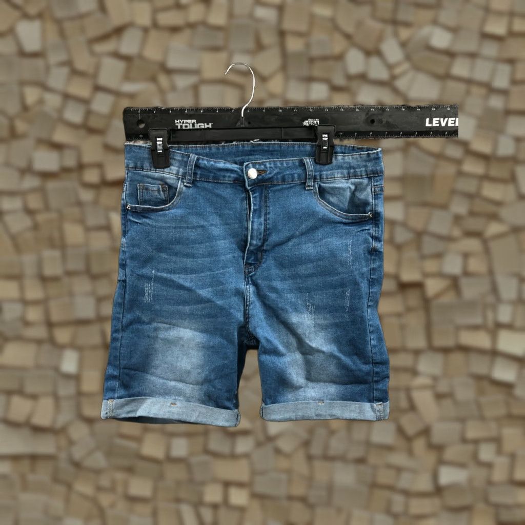 Shein SheIn Shorts Womens 14 Mid Rise Blue Denim Bermuda Casual 5-Pocket Regular Fit Womens Shoes? Size 36" / US 14 / IT 50 - 1 Thumbnail