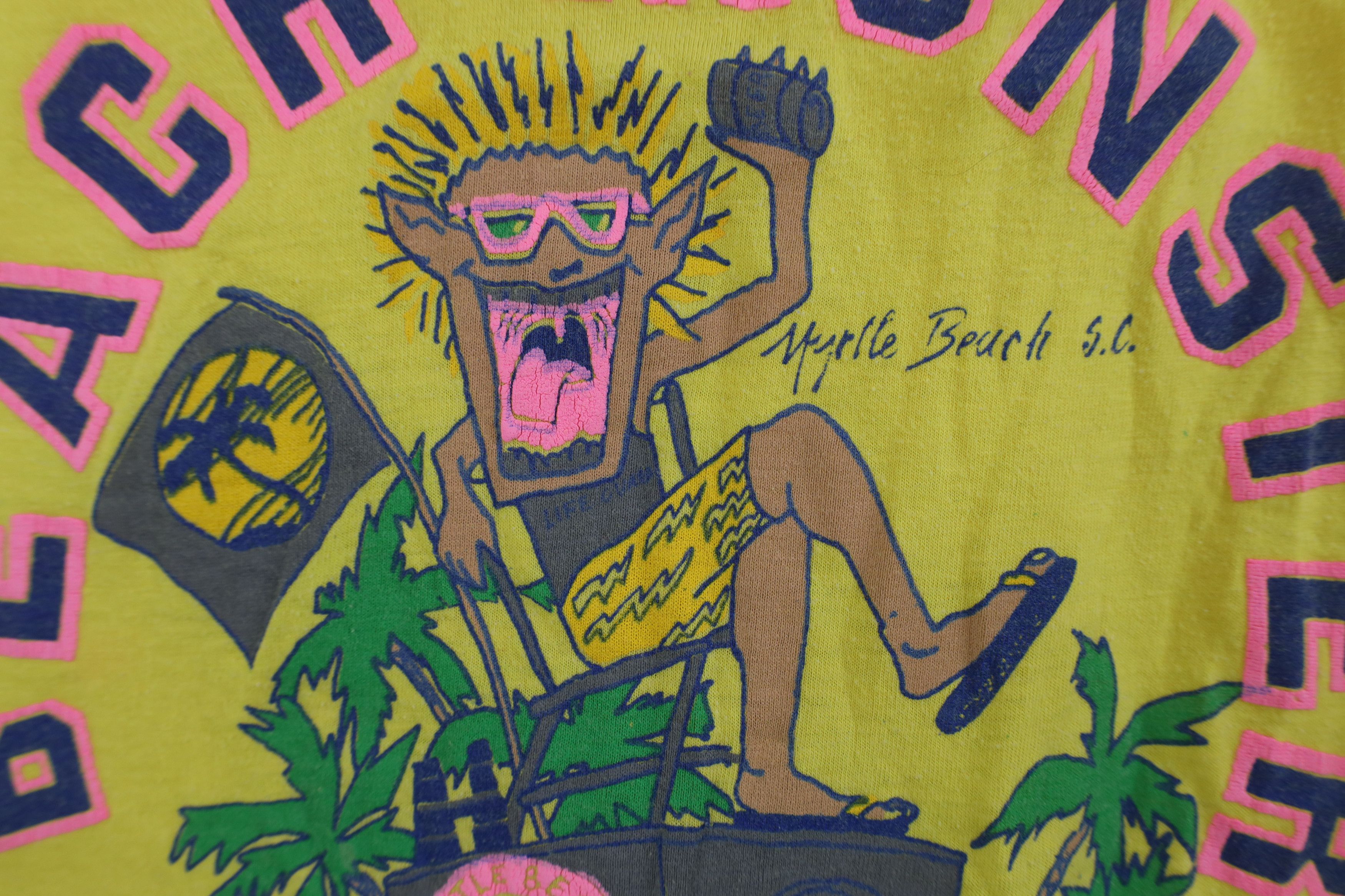 Vintage Vintage 80s 90s Streetwear Monster Surfing T-Shirt Yellow Size US S / EU 44-46 / 1 - 12 Thumbnail