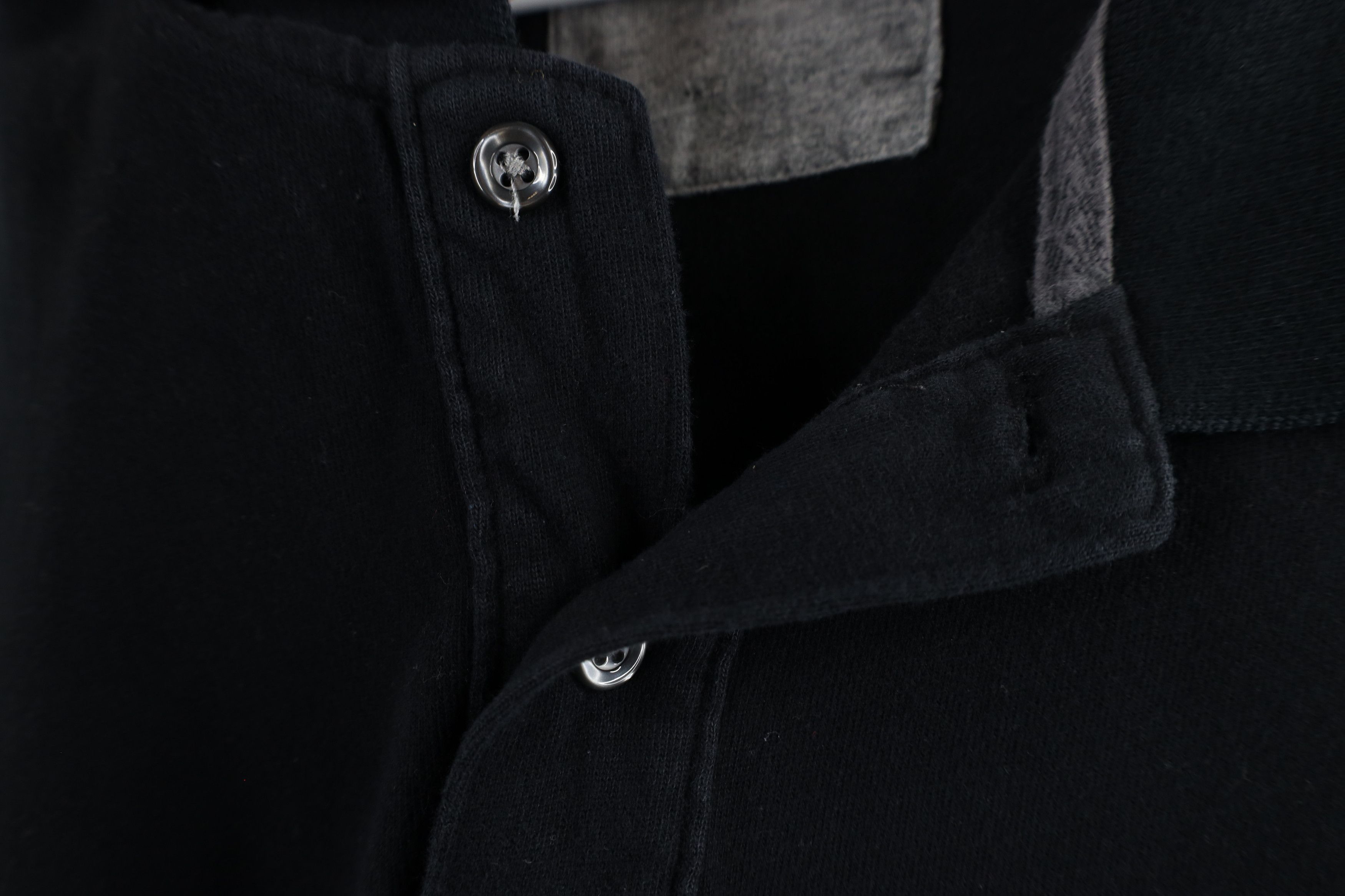 Vintage Vintage 90s Streetwear Blank Long Sleeve Polo Shirt Black Size US L / EU 52-54 / 3 - 7 Thumbnail