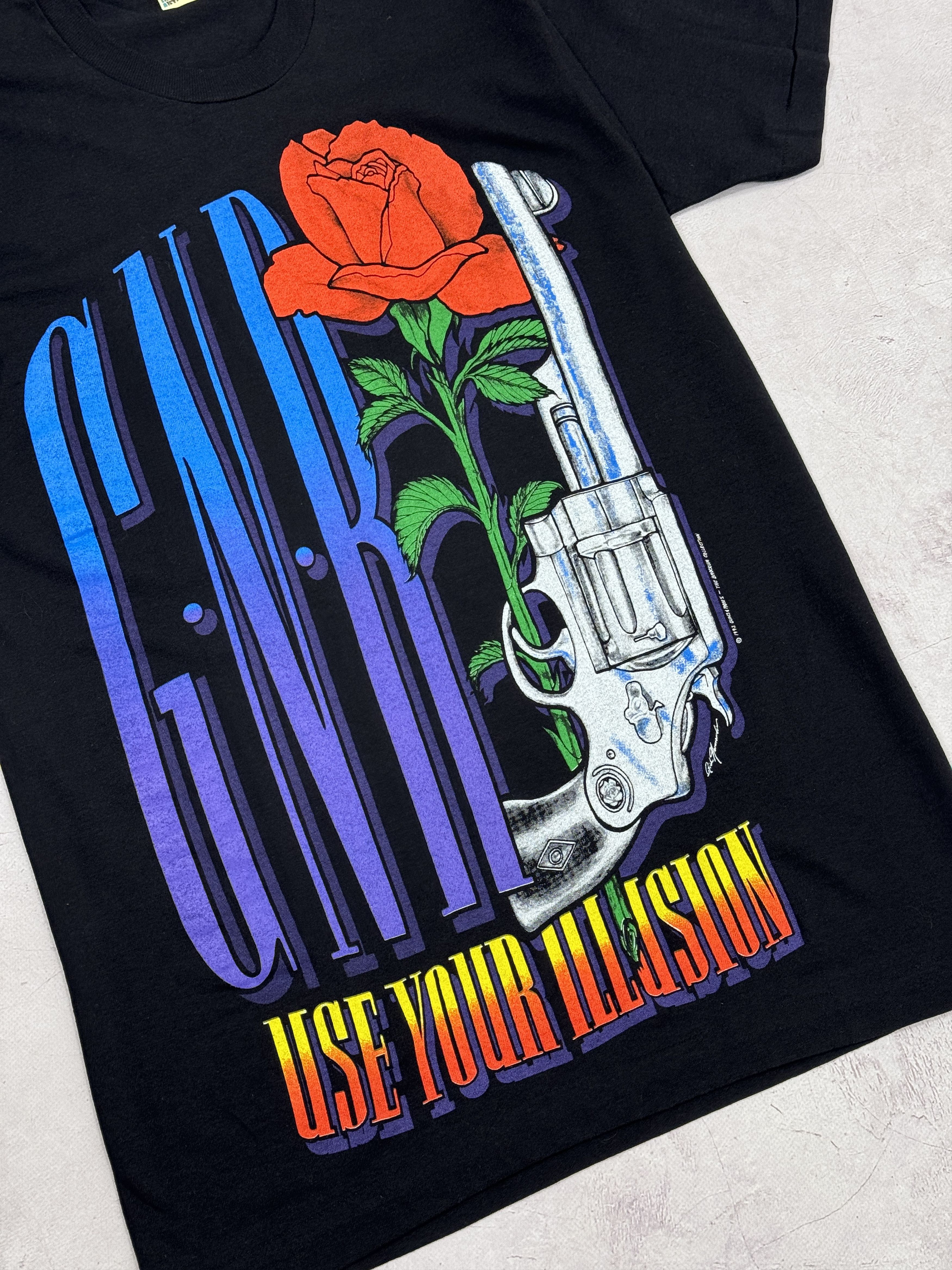 Guns N' Roses Vintage Guns N Roses T-Shirt Use Your Illusion 91/92/93 Size US M / EU 48-50 / 2 - 9 Thumbnail