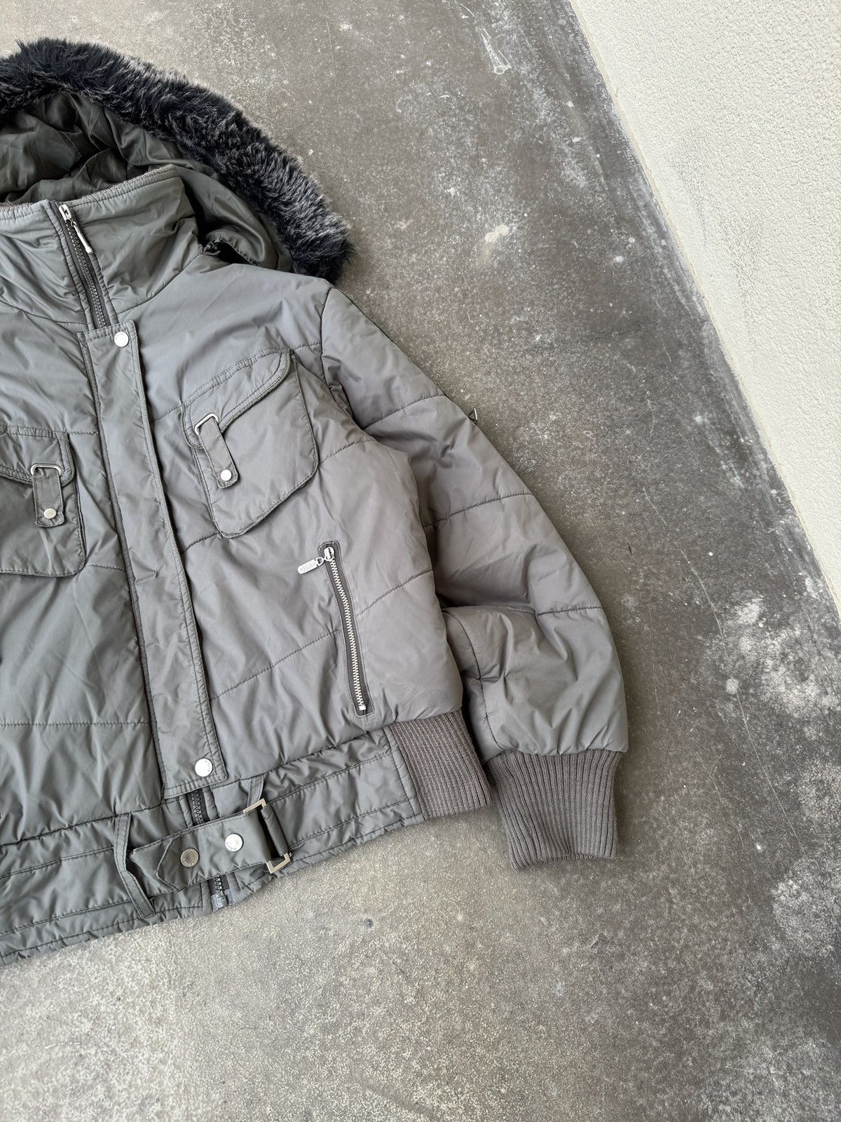 Vintage Vintage Avant Garde Opium y2k Bomber Jacket Size L / US 10 / IT 46 - 4 Thumbnail