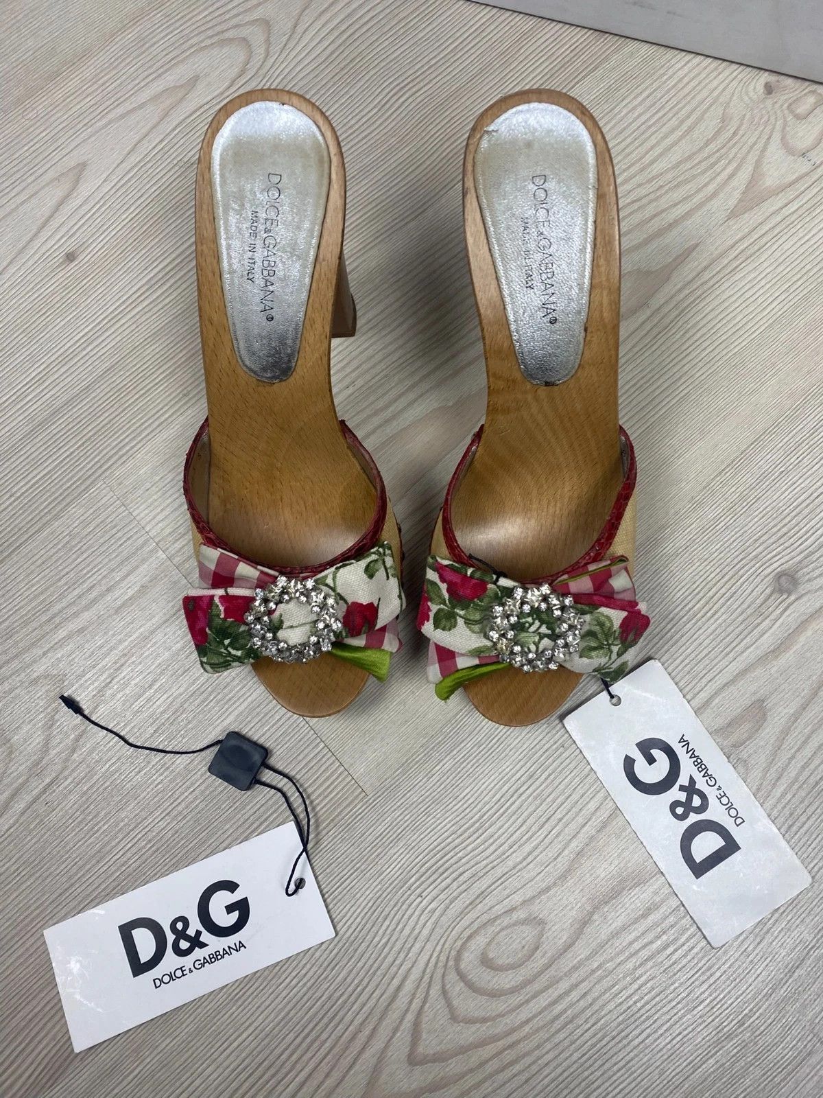 Dolce & Gabbana Dolce & Gabbana D&G Women’s Heels Size 38 EU Wood Sole. Size US 7 / IT 37 - 4 Thumbnail