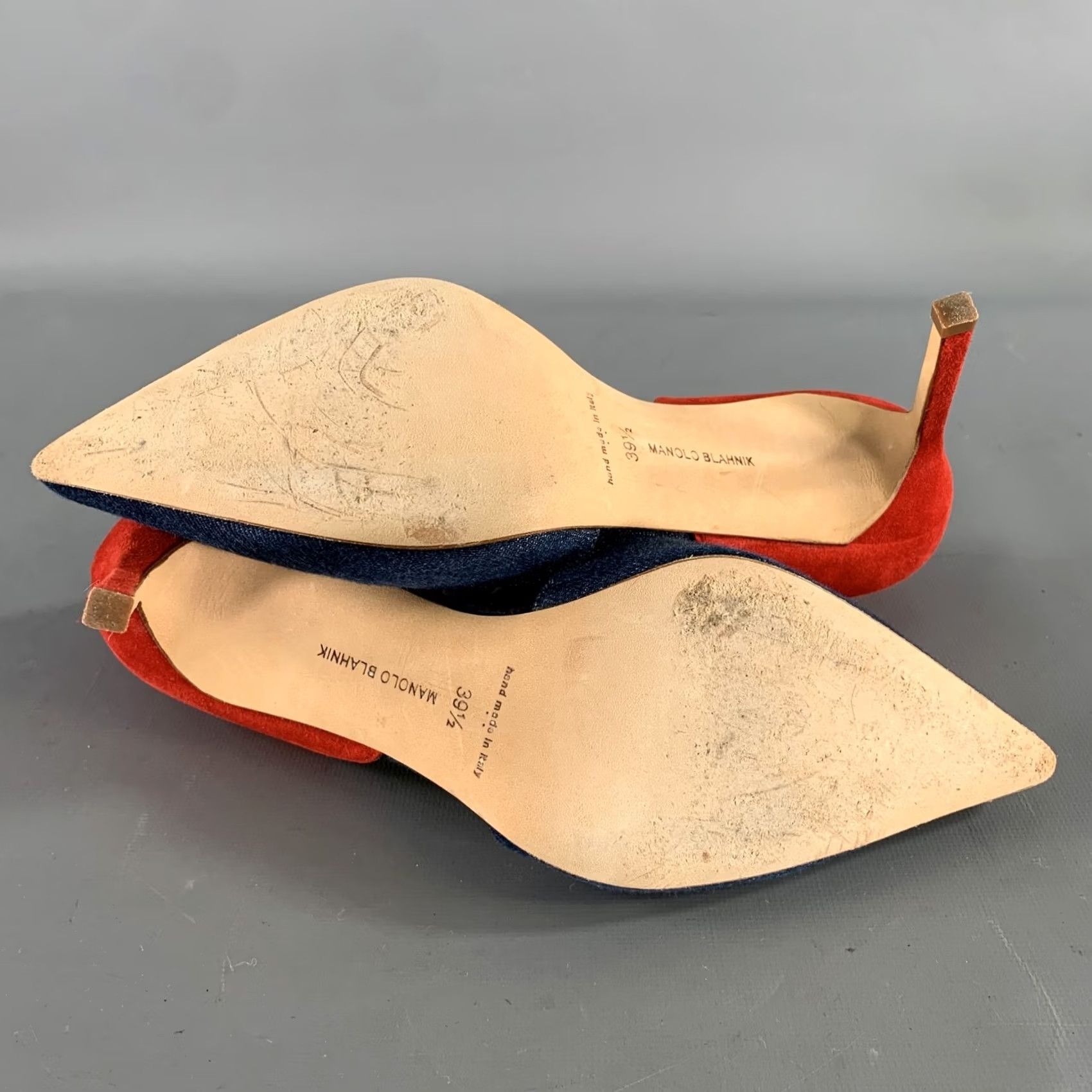 Manolo Blahnik MANOLO BLAHNIK Pumps Two Tone Suede Pointed Toe Blue Red Size 9.5 Women US Shoes Size US 10 / IT 40 - 6 Thumbnail