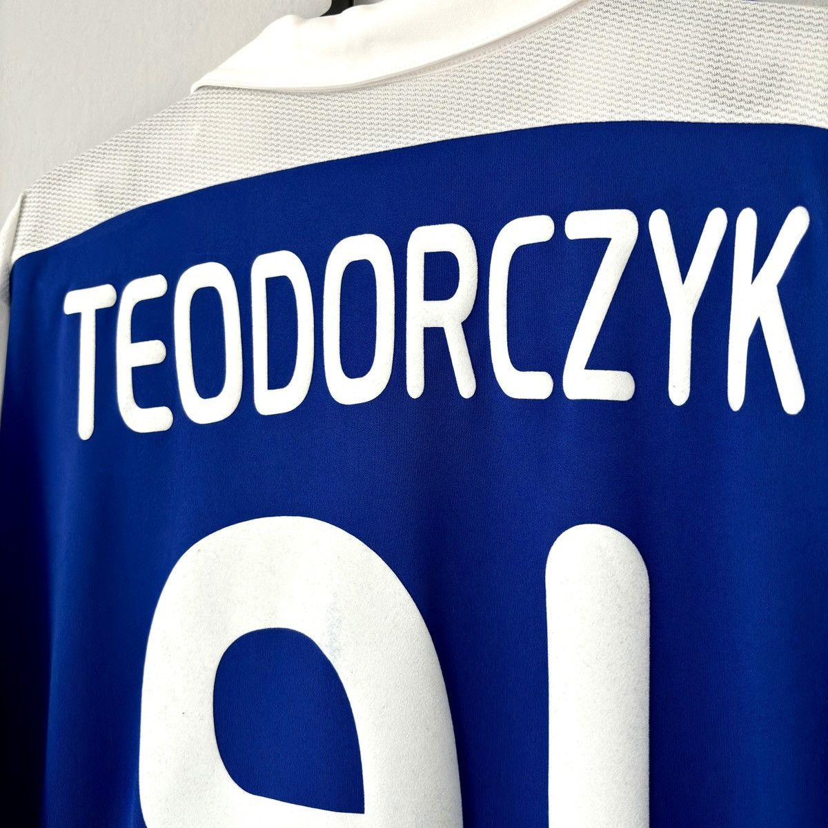 Adidas 2016 2017 GAME ISSUE Dynamo Kyiv Adidas Home Soccer Jersey Size US L / EU 52-54 / 3 - 7 Thumbnail