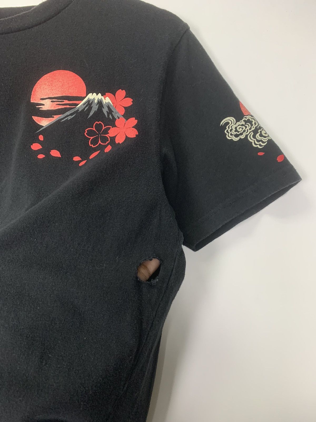Vintage Vintage Japanesse Sukajan T-shirt Size US M / EU 48-50 / 2 - 9 Thumbnail