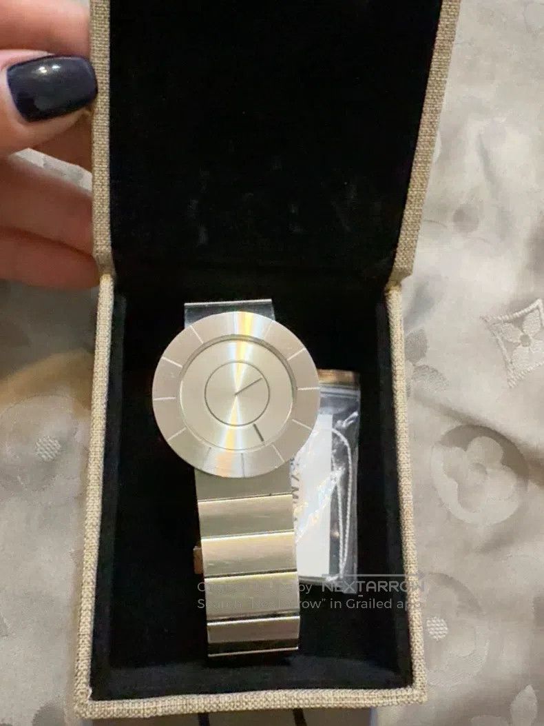Issey Miyake Issey Miyake Silver Watch Size ONE SIZE - 9 Thumbnail