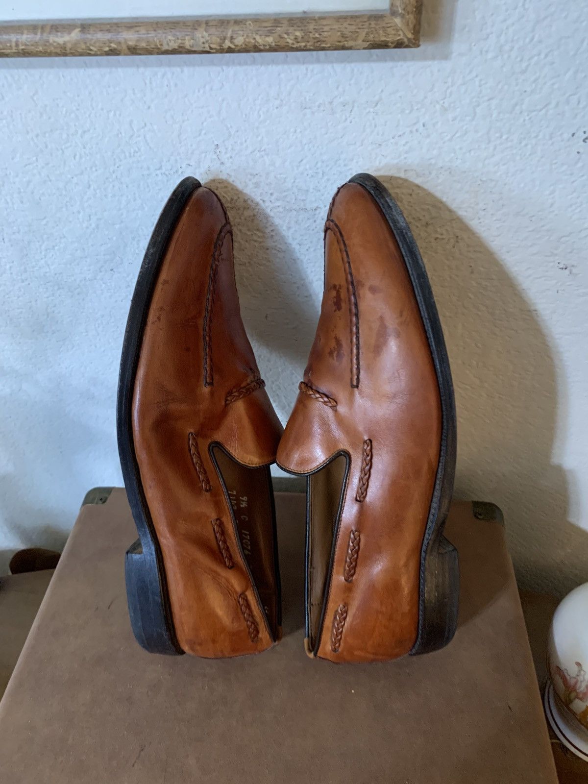 Allen Edmonds Pembroke dress slip ons Size US 9.5 / EU 42-43 - 9 Thumbnail