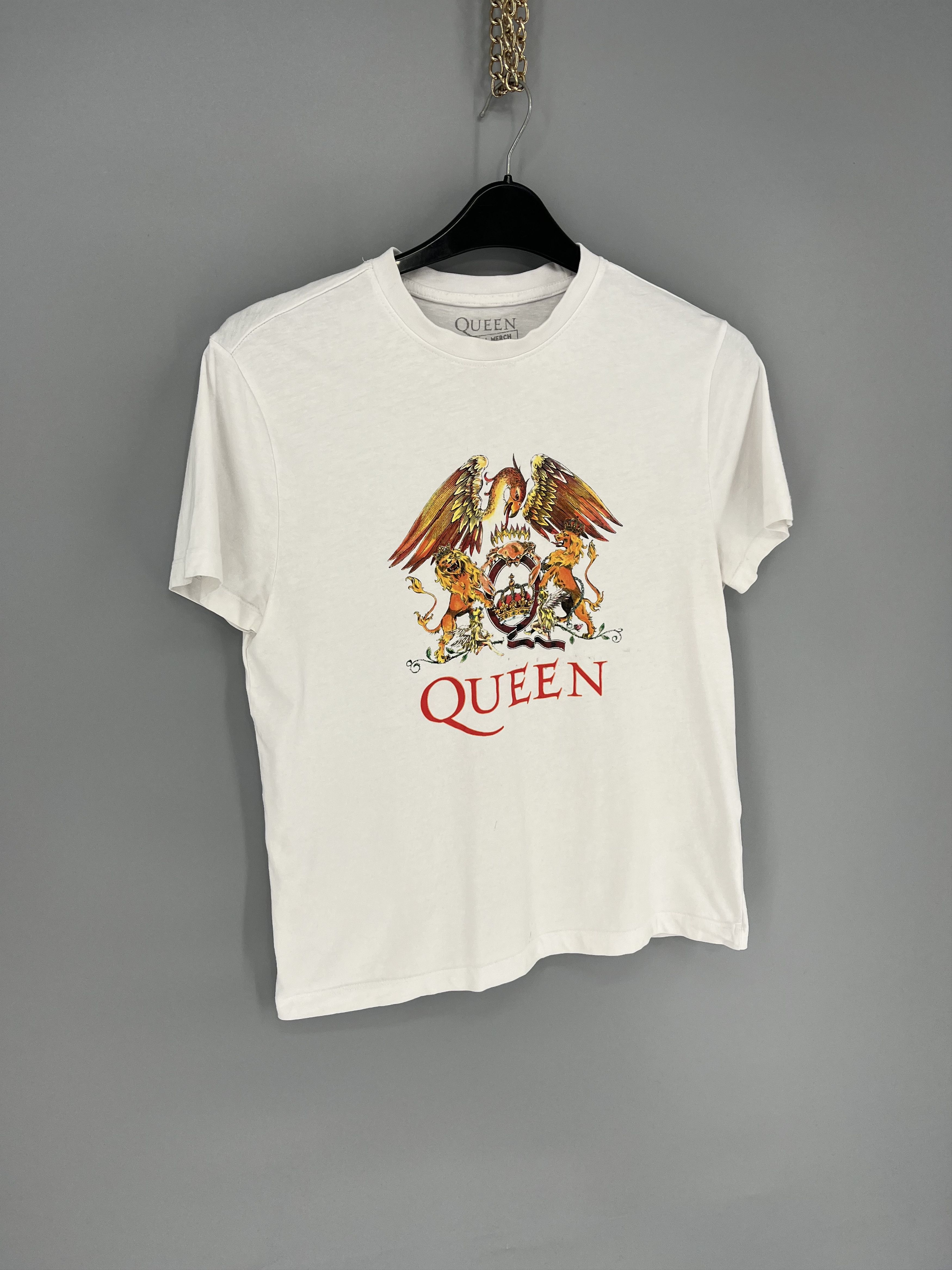 Band Tees Vintage Y2k Hanes Queens Band Tee Streetwear Style Size US S / EU 44-46 / 1 - 2 Thumbnail
