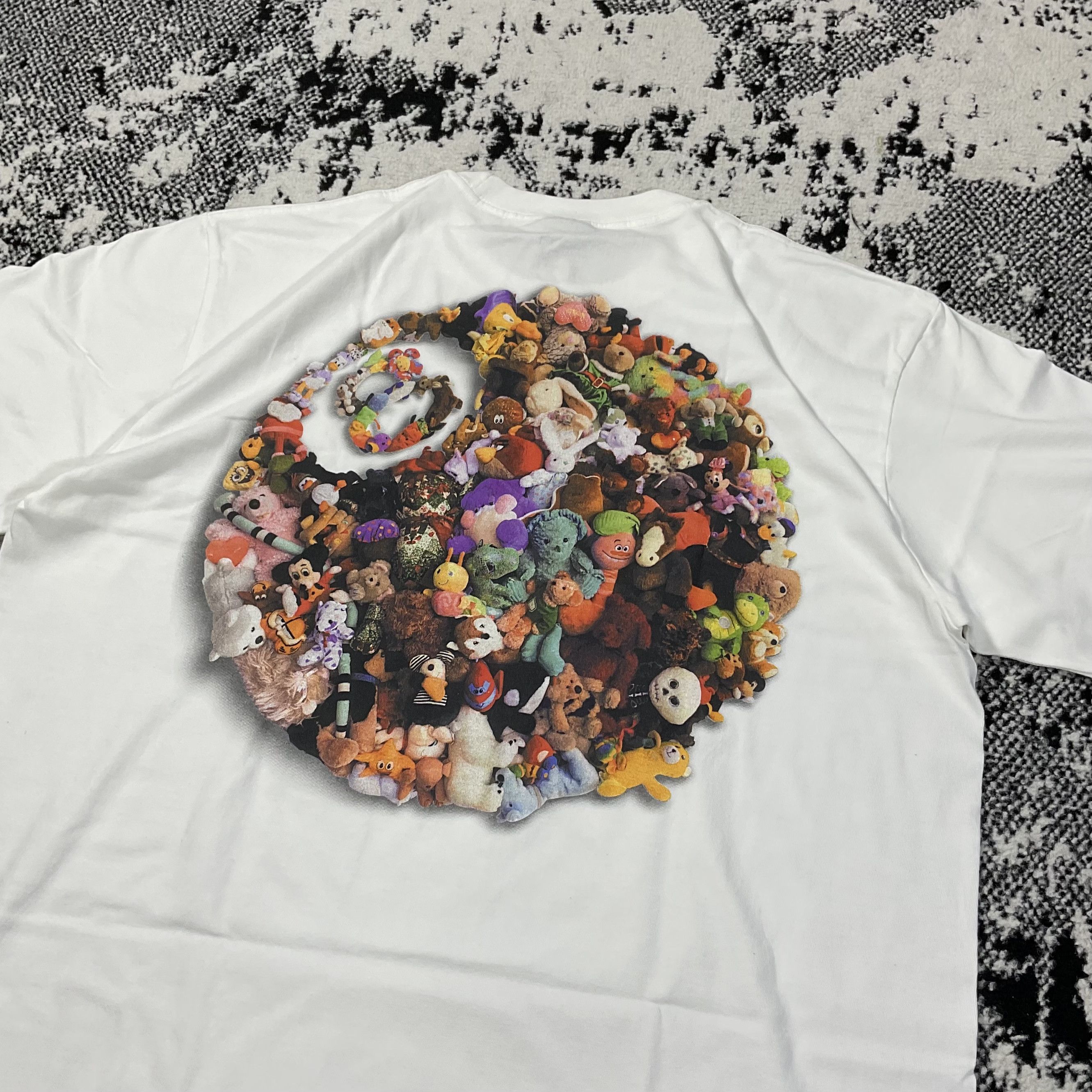 Stussy Stussy tee white Size US L / EU 52-54 / 3 - 1 Thumbnail