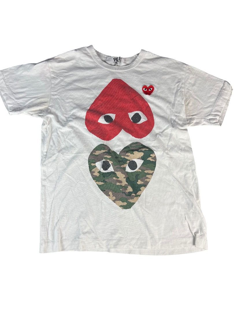 Comme des Garcons CDG Play Double Heart Tee – Red & Camo – White – Size L Size US L / EU 52-54 / 3 - 1 Thumbnail