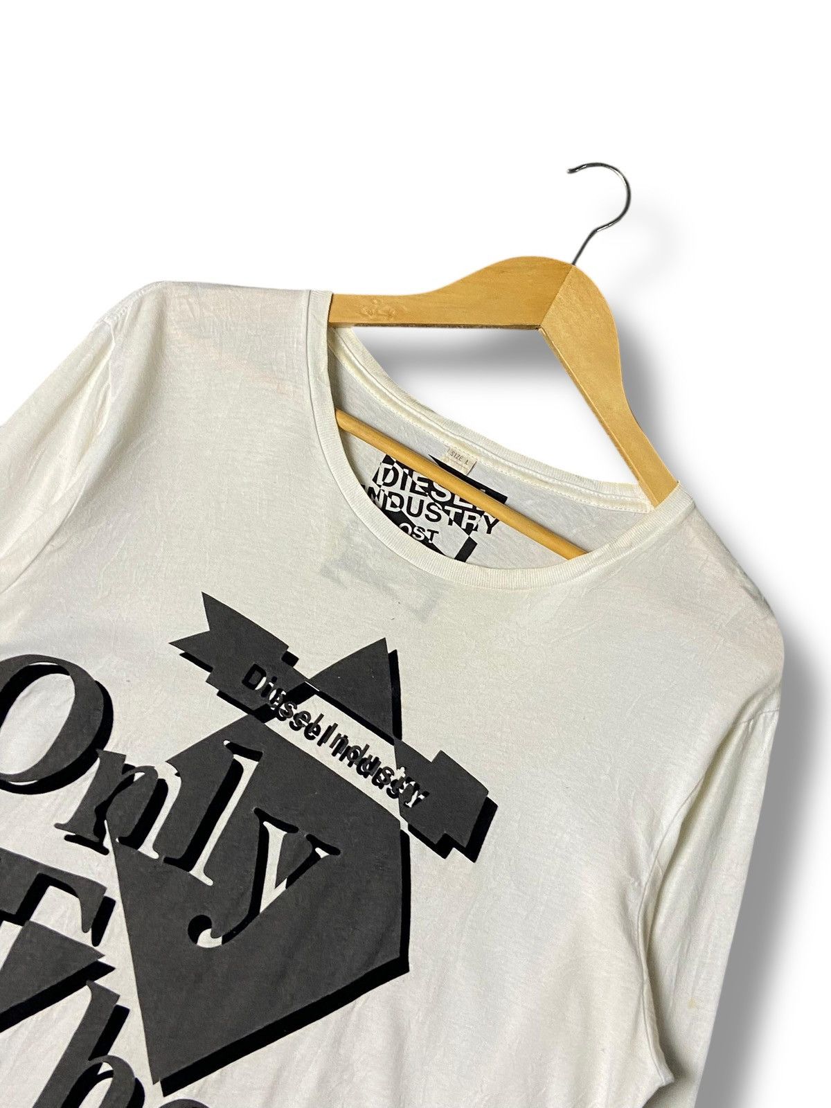 Diesel DIESEL Printed Only The Brave Long Sleeve Tee (142) Size US L / EU 52-54 / 3 - 5 Thumbnail