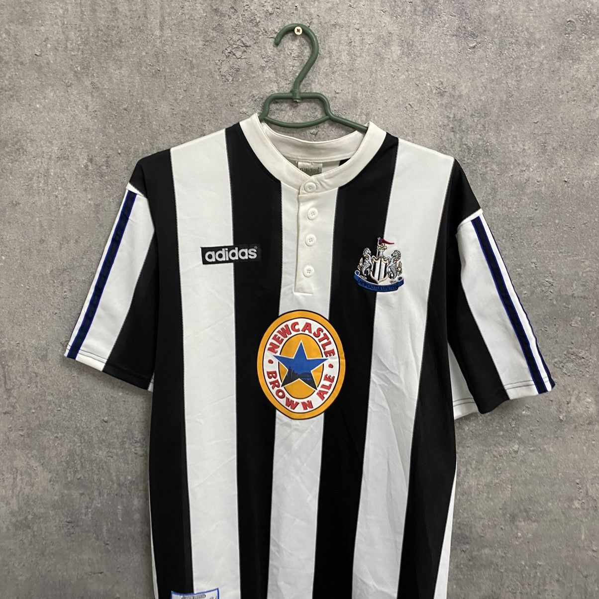 Adidas Vintage 90s Adidas Newcastle United 1995-97 Home Jersey Size US XL / EU 56 / 4 - 4 Thumbnail