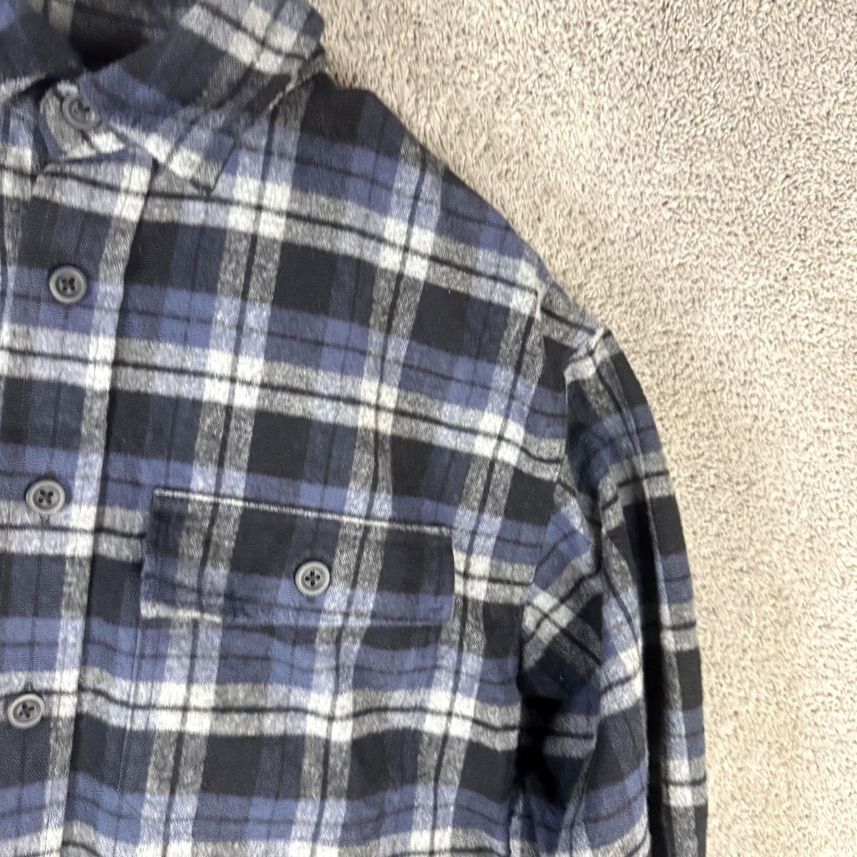 Vintage L.L. Bean Shirt Mens Small Blue Plaid Chamois Flannel Button Front Long Sleeve Size US S / EU 44-46 / 1 - 4 Thumbnail