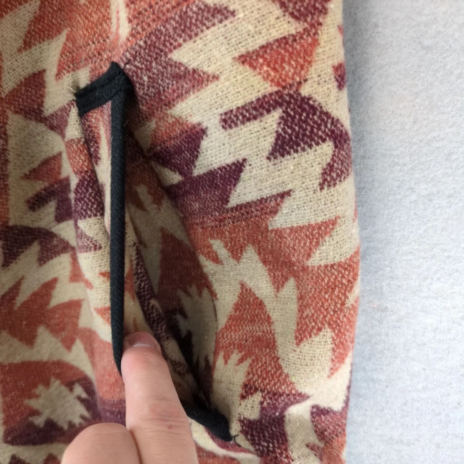 Other Southwestern Aztec Fleece Open Vest Women's L Drape Pockets Size L / US 10 / IT 46 - 9 Thumbnail