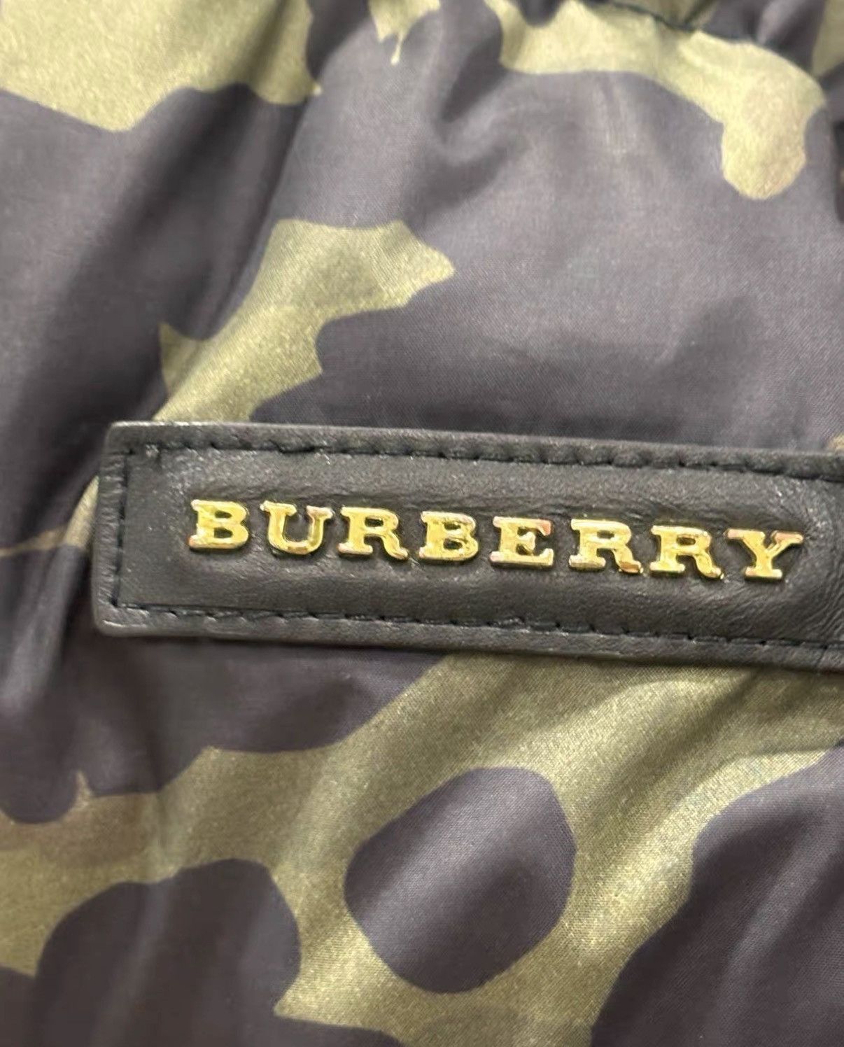 Burberry Burberry Down Jacket J2 Size US M / EU 48-50 / 2 - 4 Thumbnail