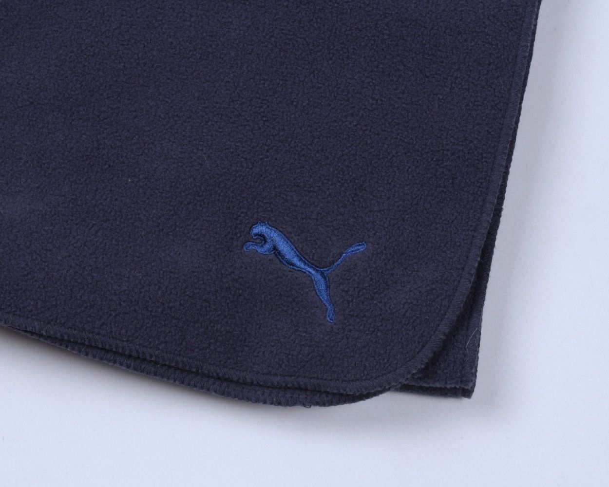 Puma × Vintage PUMA Vintage Fleece Polyester Embroidered Logo Blue Scarf Size ONE SIZE - 2 Thumbnail