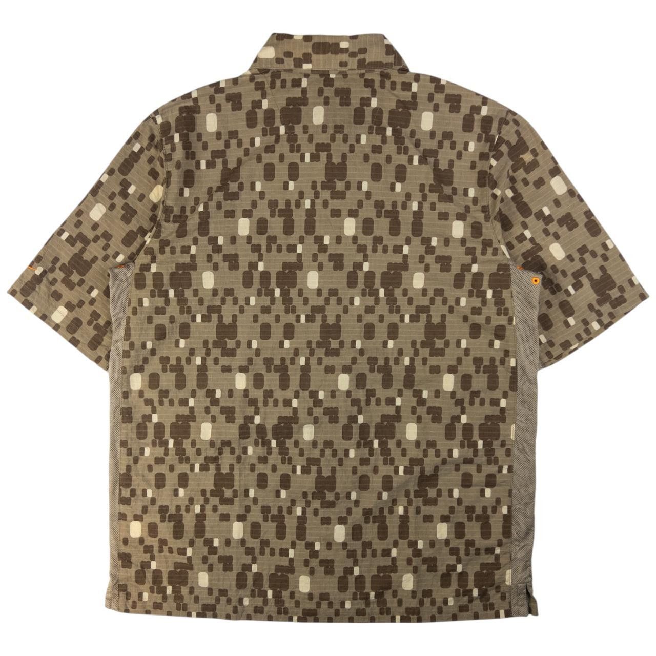 Nike Vintage Nike Digital Camo Short Sleeve Button Up Shirt S Size US S / EU 44-46 / 1 - 2 Thumbnail