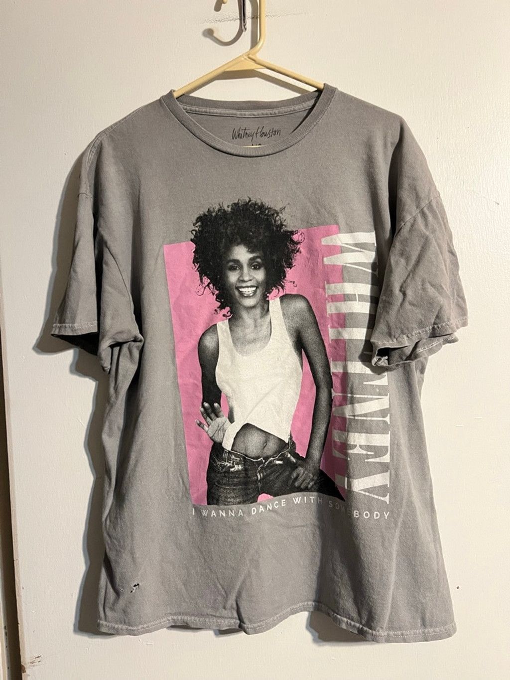 Other Women's Whitney Houston Gray Pink Short Sleeve Tee L Size L / US 10 / IT 46 - 1 Thumbnail