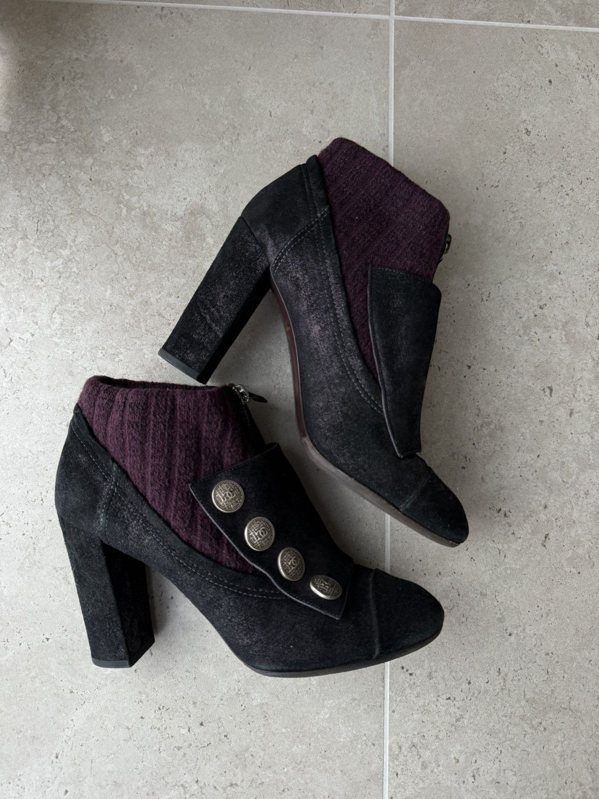 Chanel CHANEL Iridescent Wool Suede CC Snap Buttons Ankle Boots Size US 9 / IT 39 - 3 Thumbnail