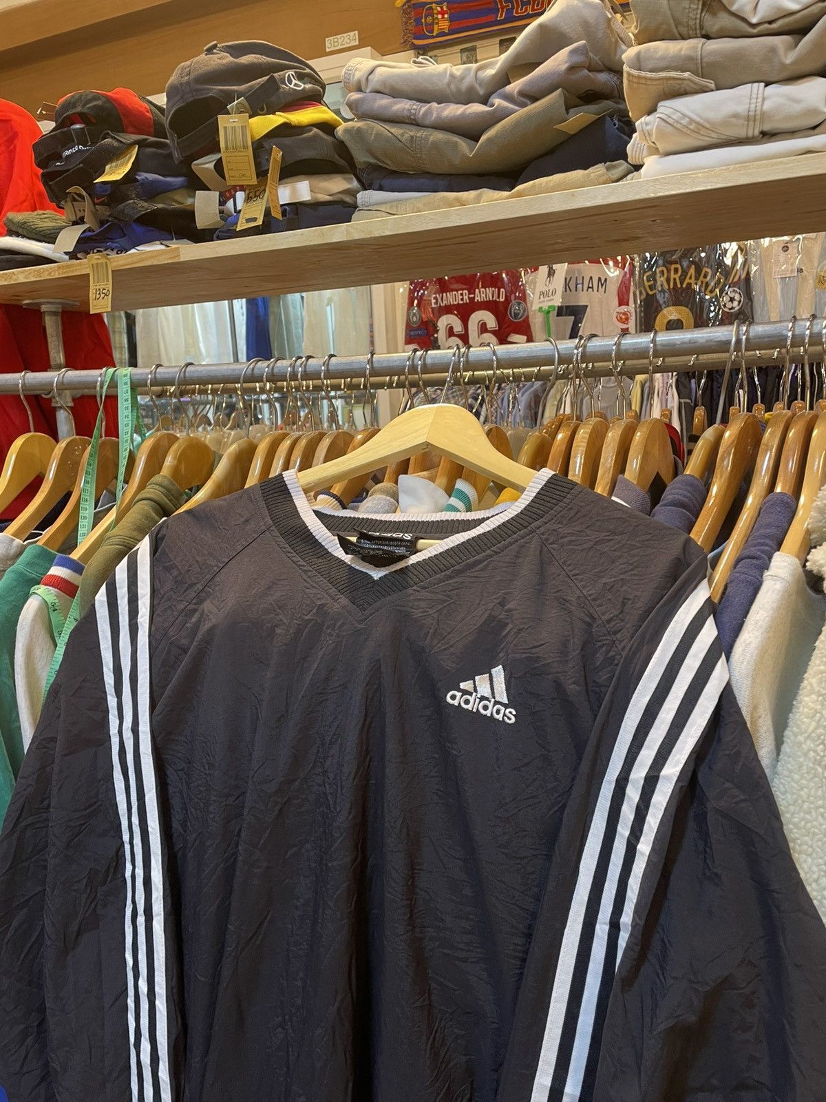 Adidas Vintage Adidas V Neck Windbreaker Size US XL / EU 56 / 4 - 2 Thumbnail