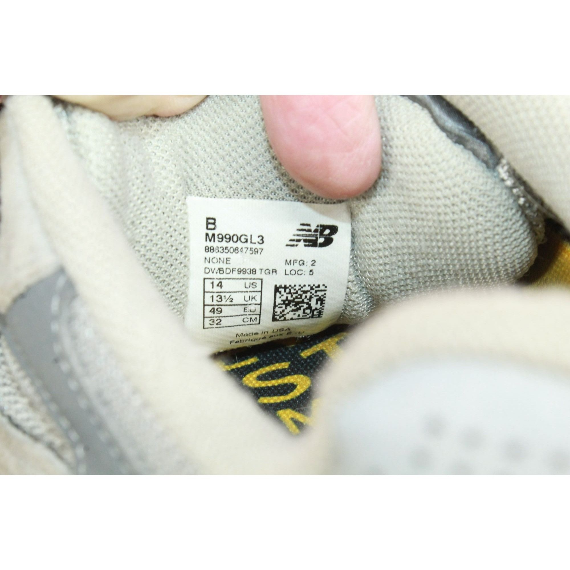 New Balance New Balance 990 Men's Mesh Marathon Running Sneaker 14 B Size US 14 / EU 47 - 8 Thumbnail