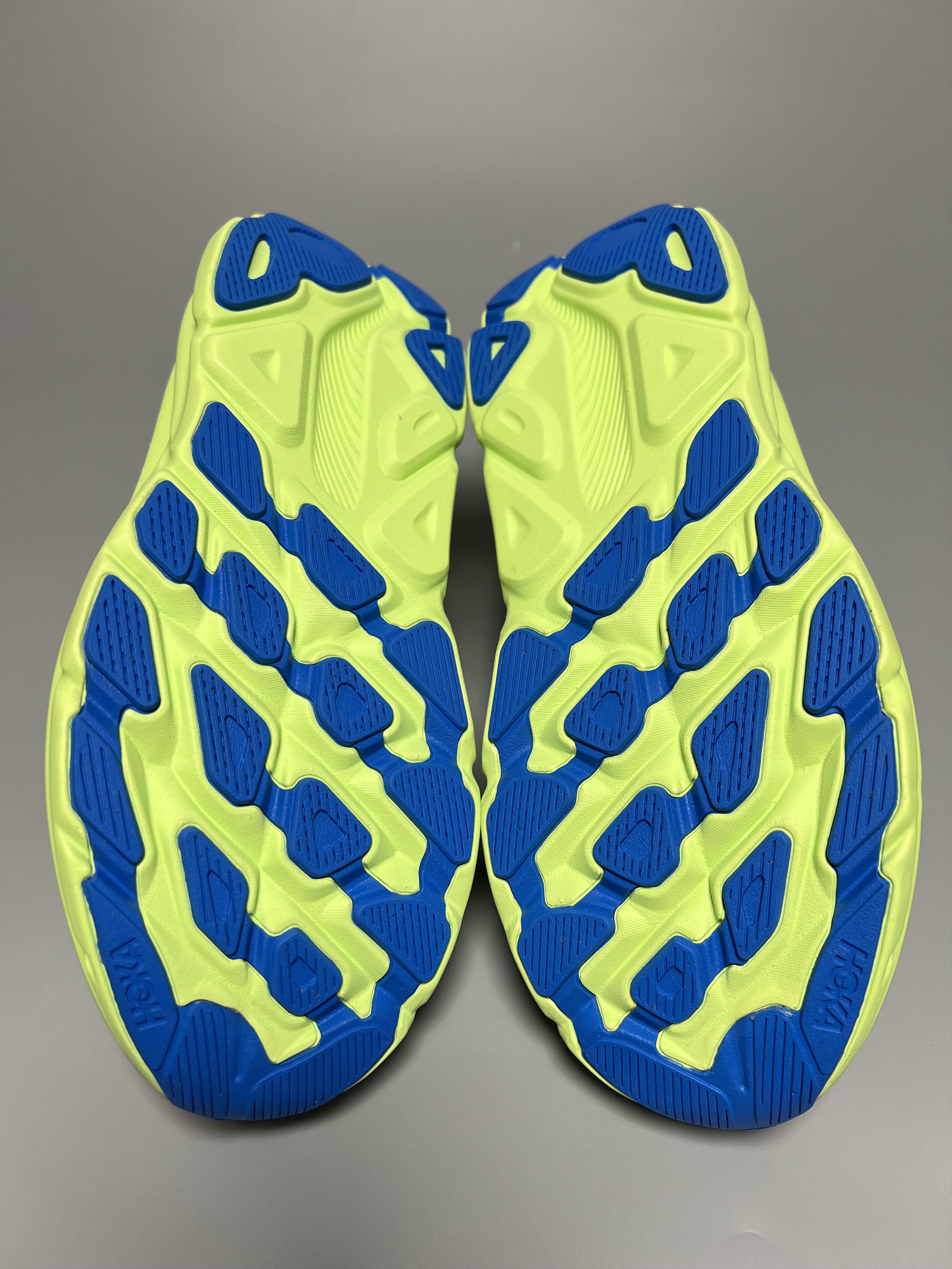 Hoka 10 EE Hoka One One Clifton 9 Wide Running Shoes 1132210-STLC Size US 10 / EU 43 - 14 Thumbnail