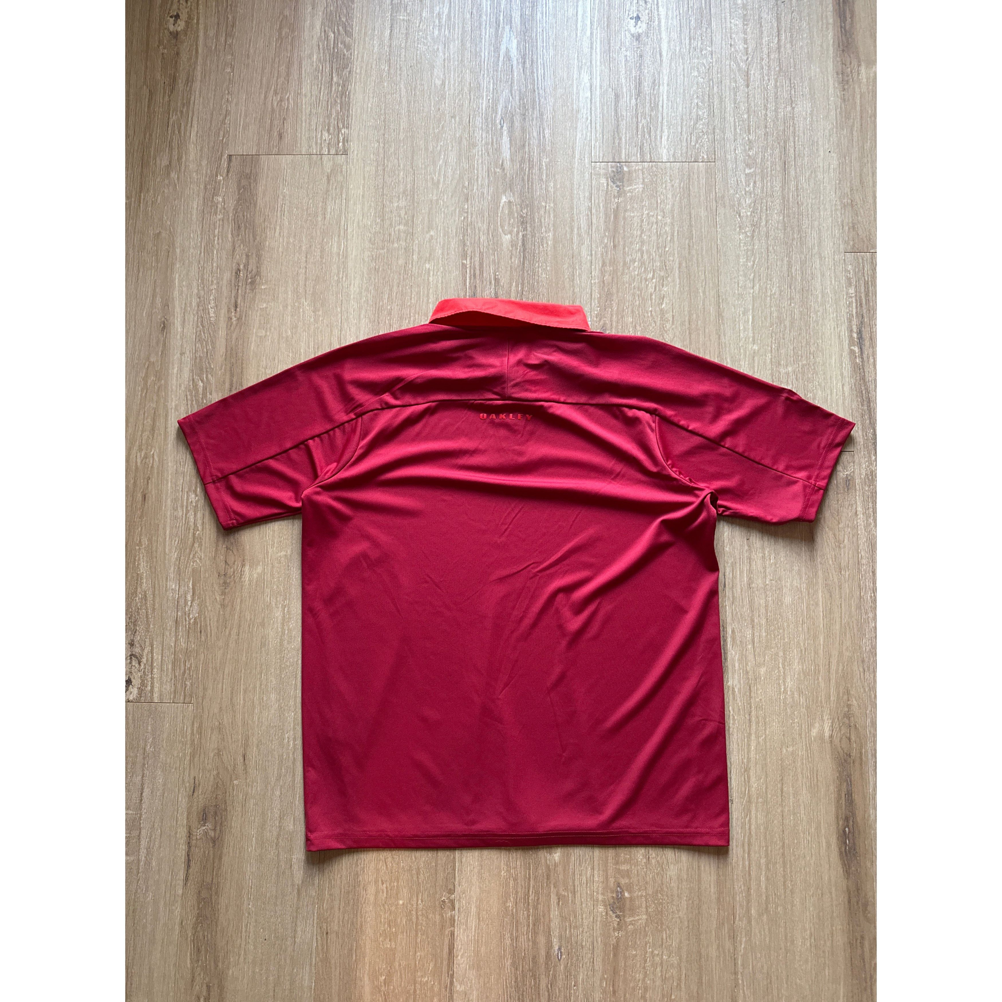 Oakley Oakley Medium Red Orange Solid Short Sleeve Performance Golf Size US L / EU 52-54 / 3 - 4 Thumbnail