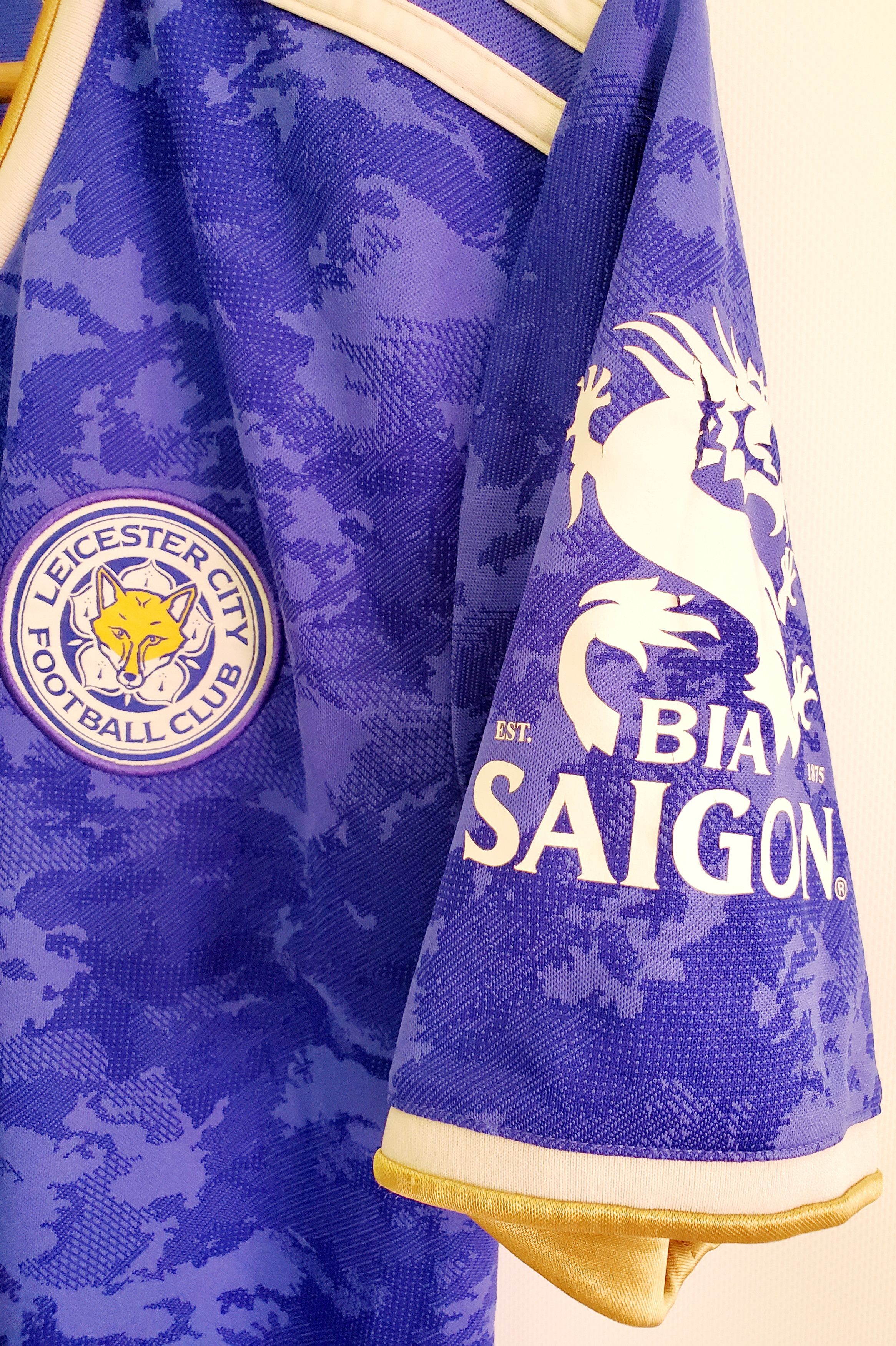 Adidas Leicester City 2021/22 home jersey ideal condition size L Size US L / EU 52-54 / 3 - 3 Thumbnail
