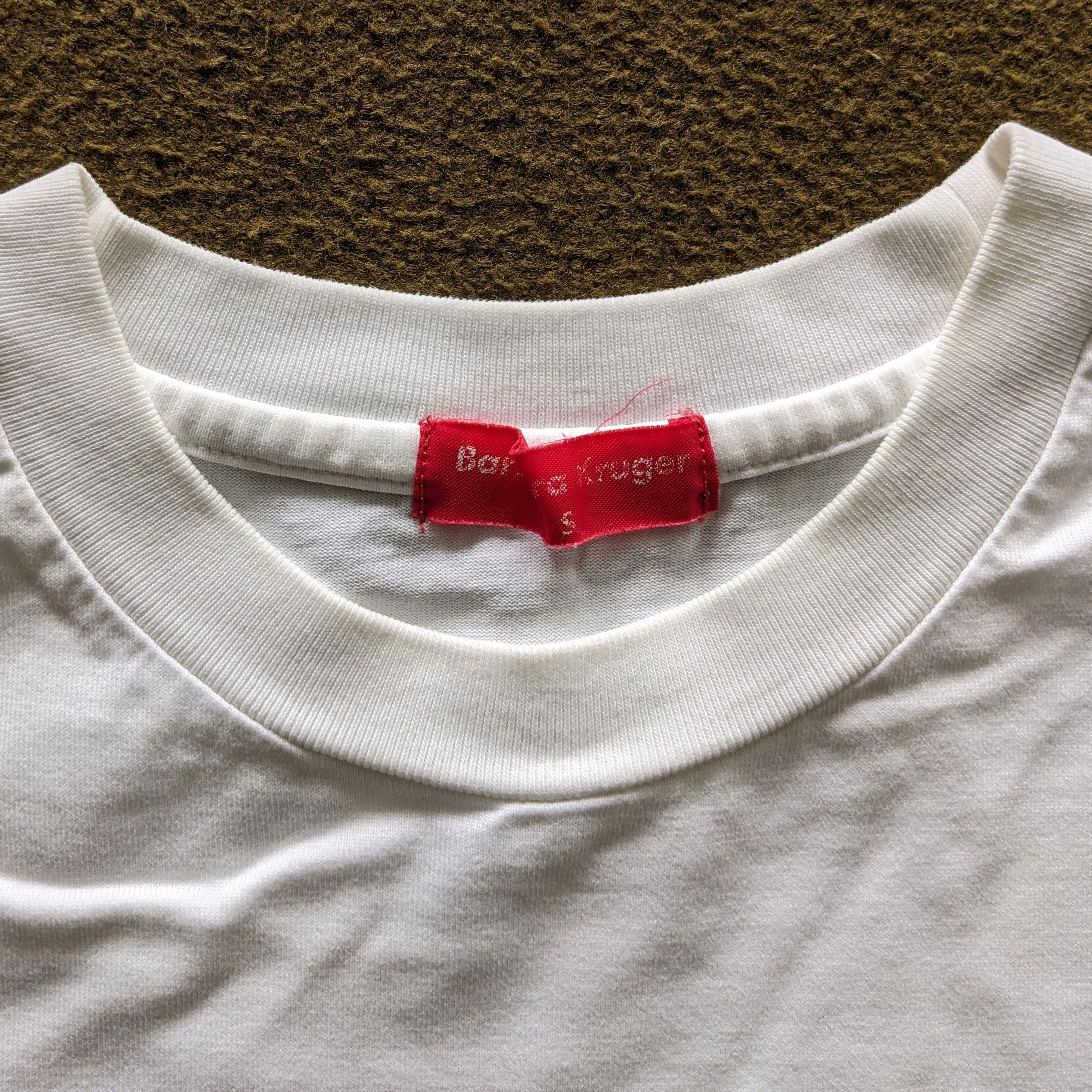 Vintage Vintage BARBARA KRUGER Japanese Brand T-shirt Size US M / EU 48-50 / 2 - 5 Thumbnail
