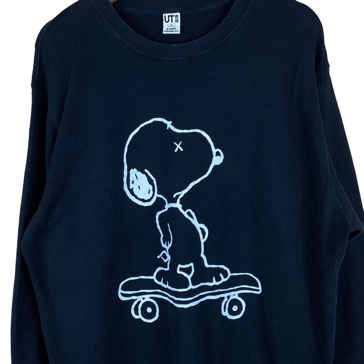 Kaws × Peanuts × Uniqlo KAWS X PEANUTS BY UNIQLO SWEATSHIRT Size US XL / EU 56 / 4 - 2 Thumbnail