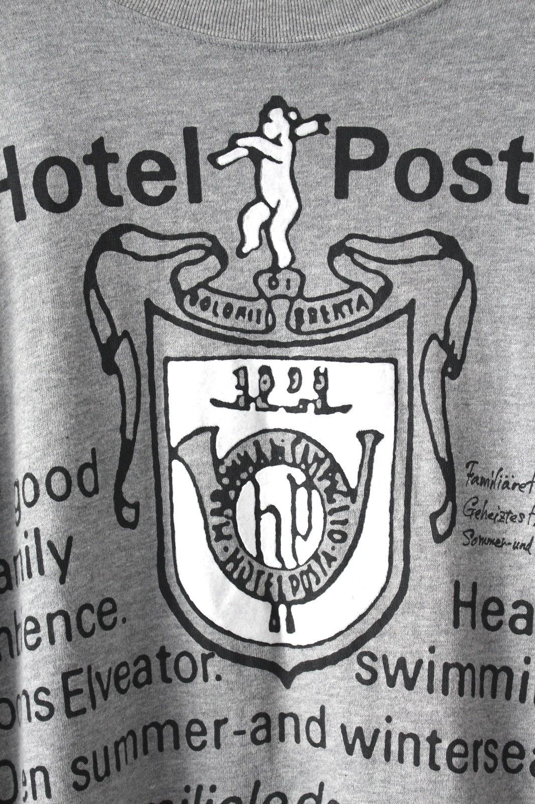 45rpm 2000S 45RPM STUDIO “HOTEL POSTA” CREST GRAPHIC SWEATSHIRT Size US L / EU 52-54 / 3 - 5 Thumbnail